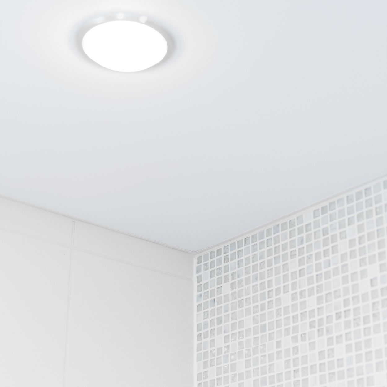 Ronseal One Coat Damp Seal White 750Ml