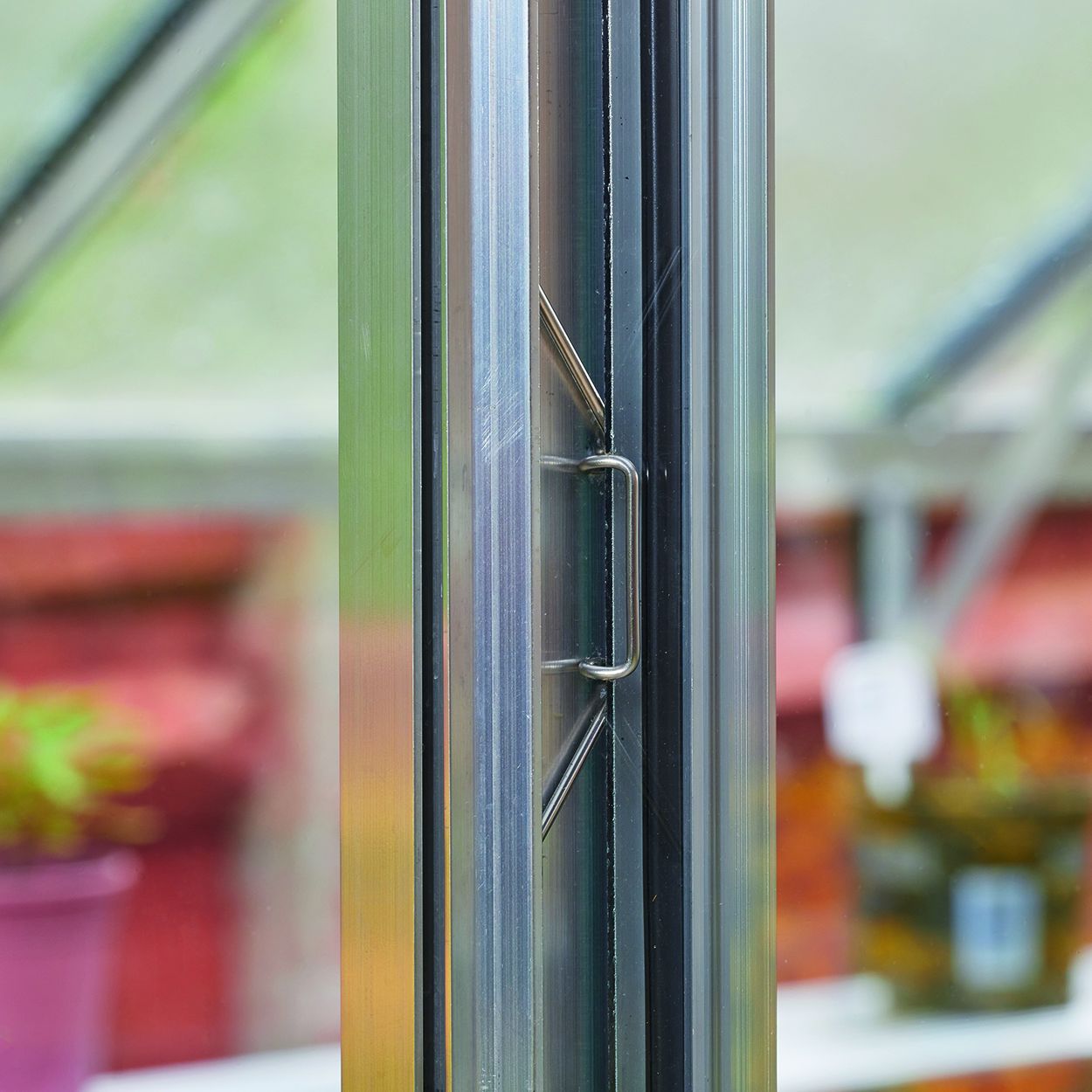 Greenhouse Glazing W Clips 25-PK