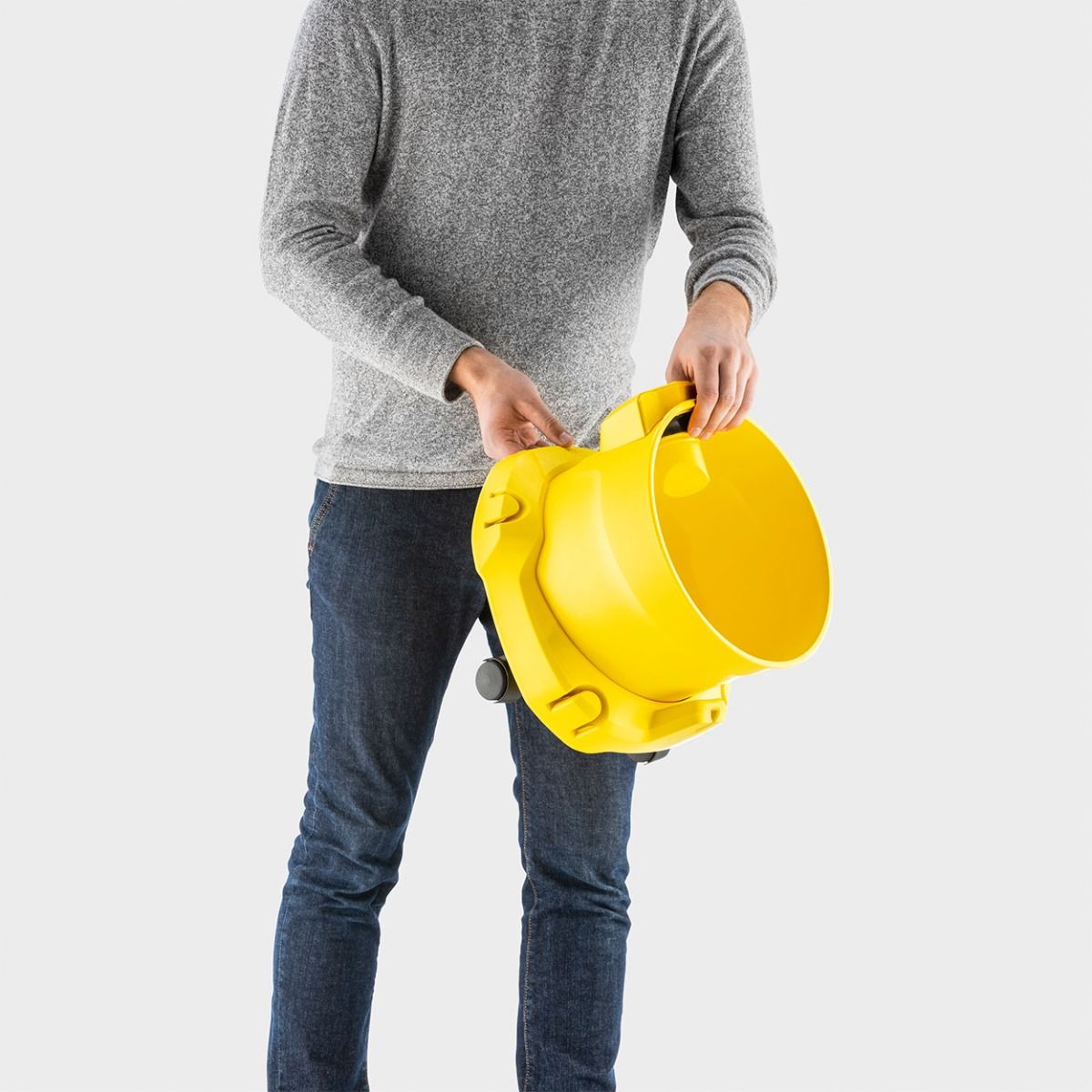 Karcher WD2 Plus Wet & Dry Vacuum