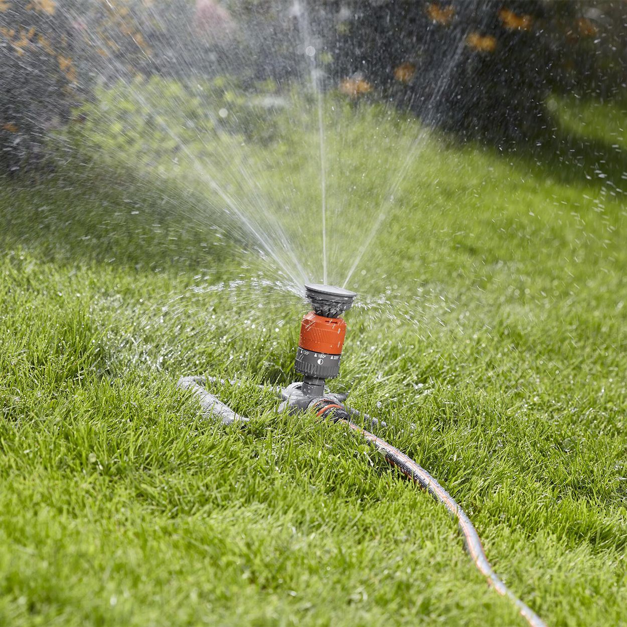 Gardena Comfort Circular Sprinkler Vario with Stand