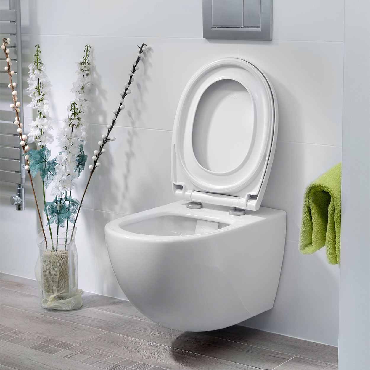 Bemis Click and Clean Silent Toilet Seat