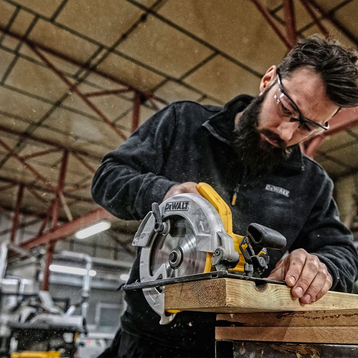 Dewalt 1350W 184Mm Circular Saw (240V)