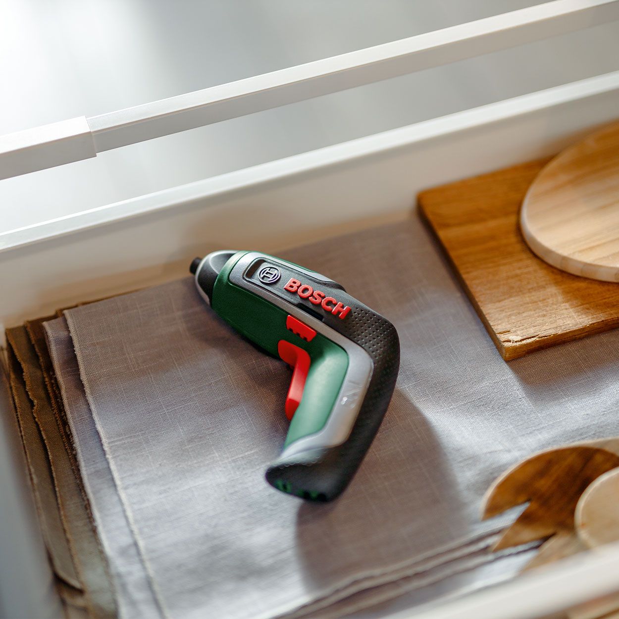 Bosch Ixo 7 Cordless 3.6 Volt Screwdriver