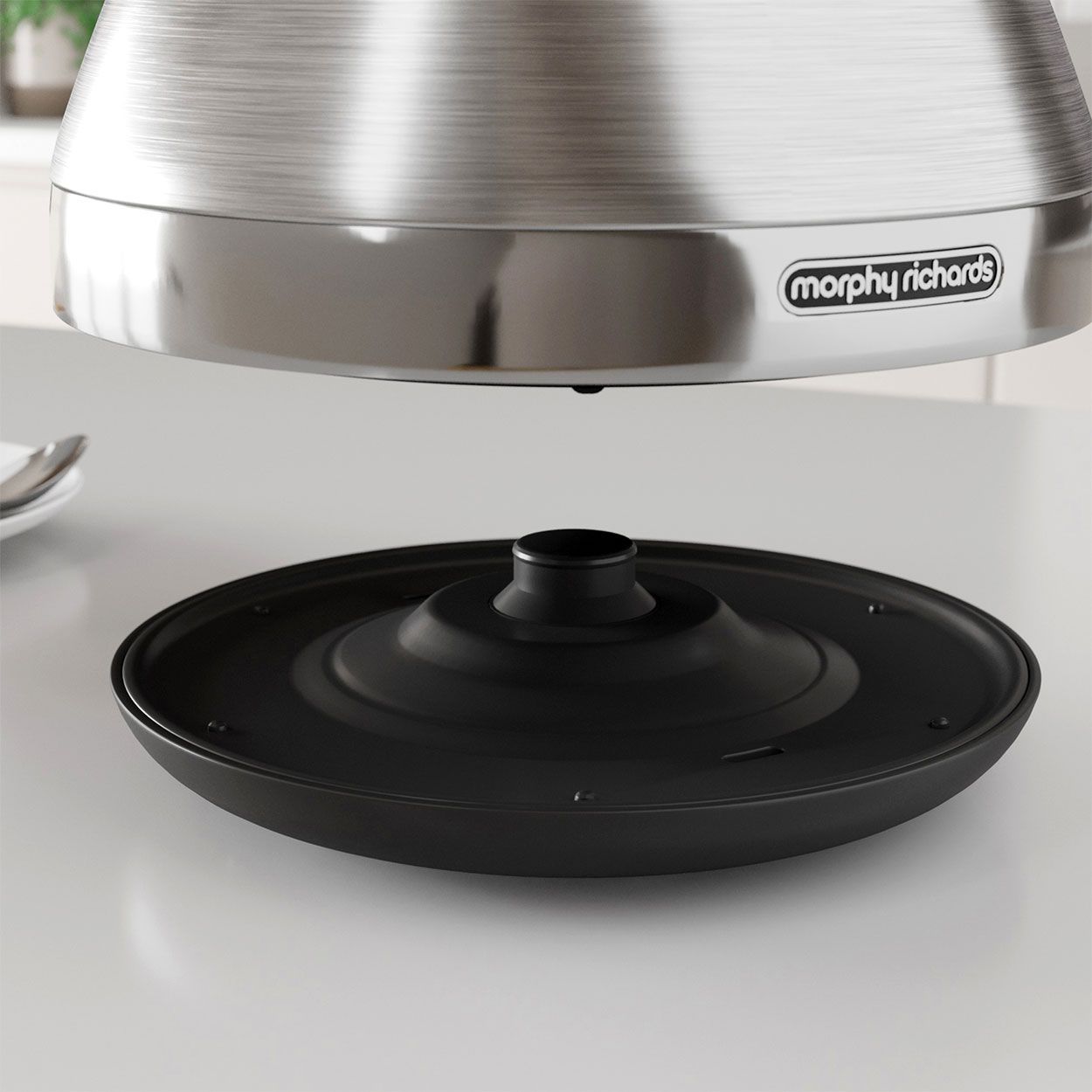 Morphy Richards Venture Metal Pyramid Kettle Stainless Steel