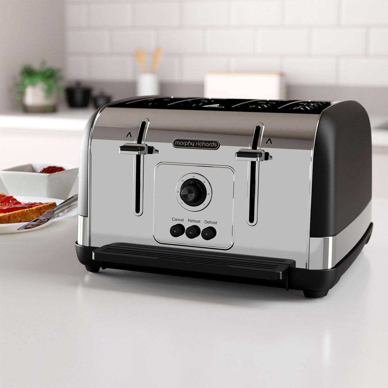 Morphy Richards Venture 4 Slice Toaster Stainless Steel Black