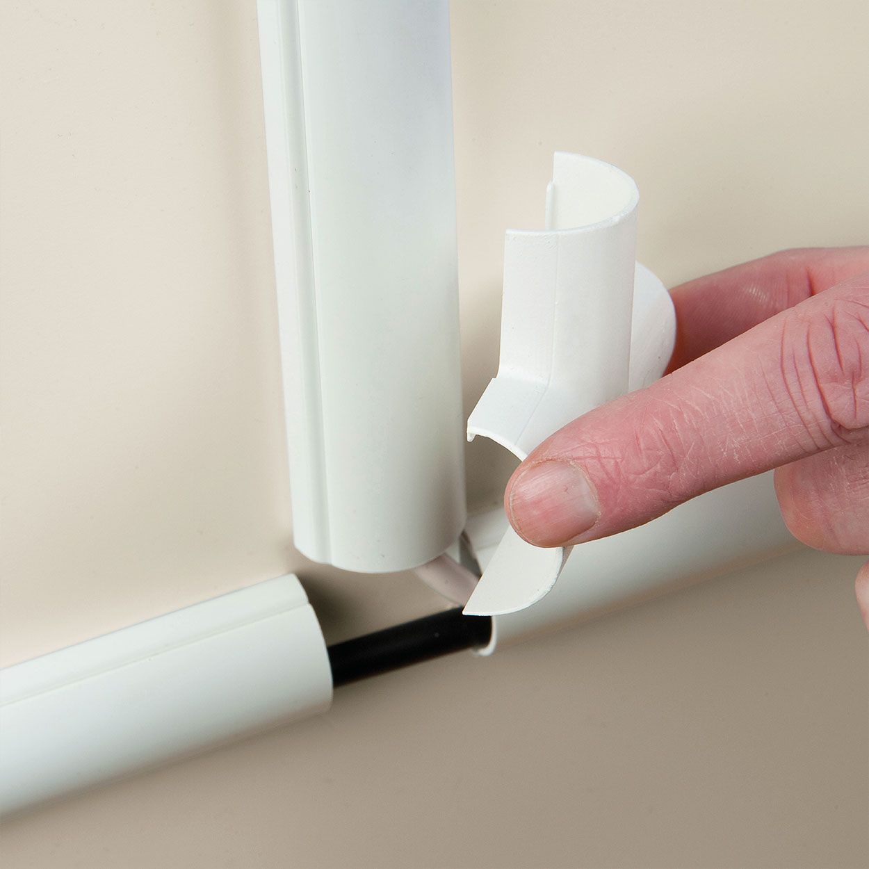 D-Line Clip-Over Accessory Multipack 20X10 - White
