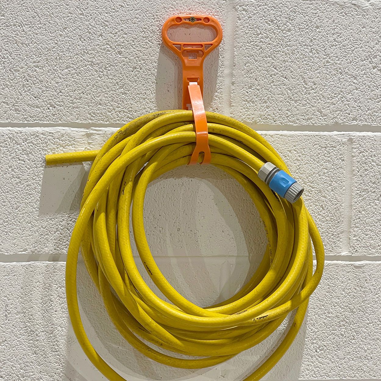 D-Line Handy Hanger