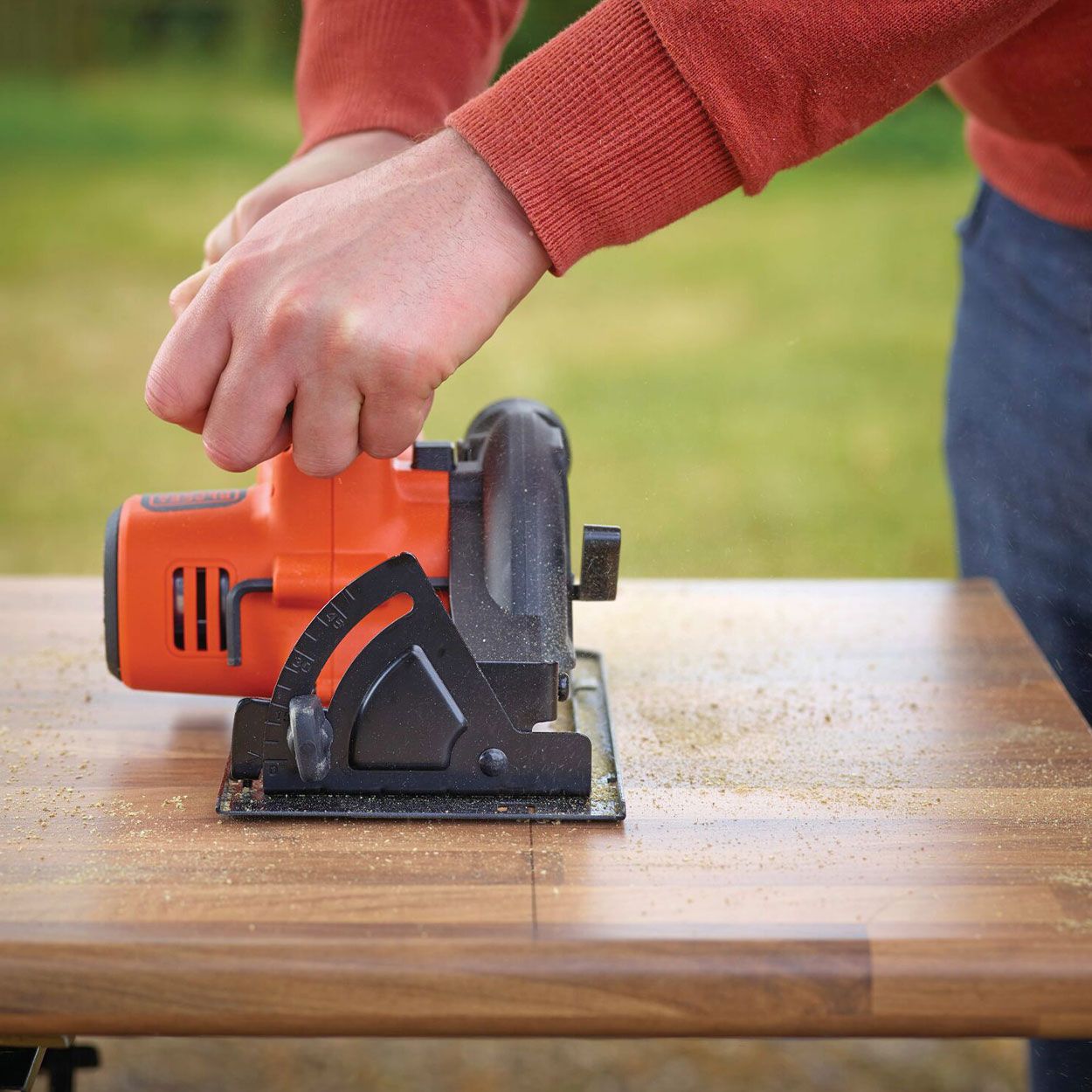 B&D 18V Circular Saw w 1.5AH battery