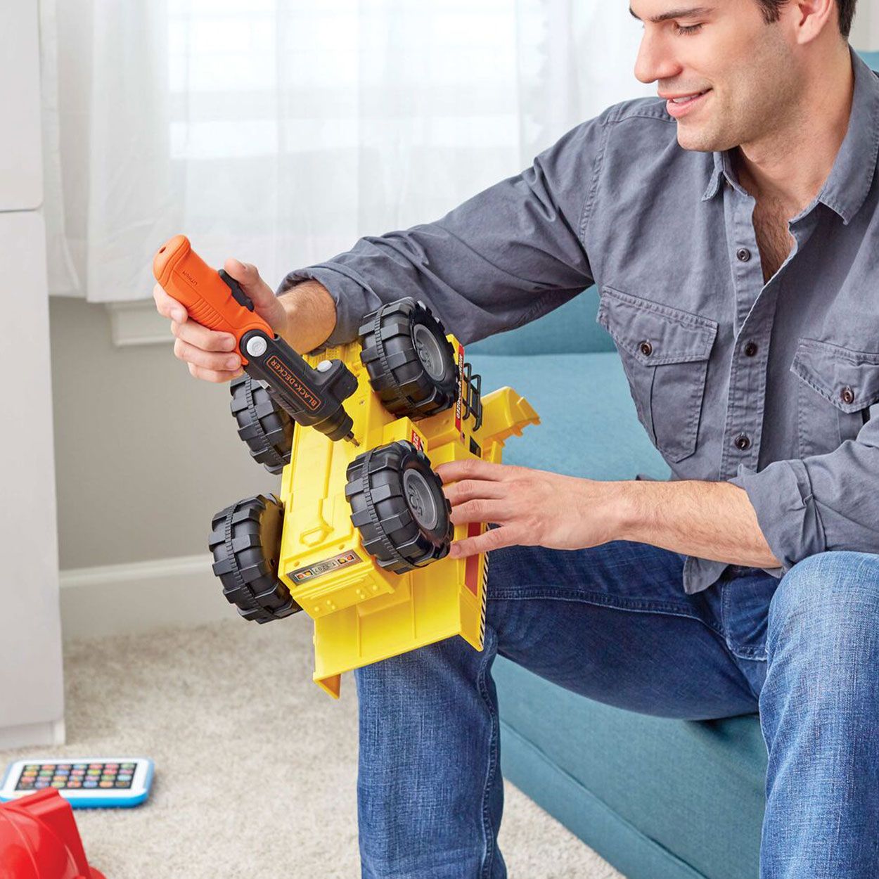 B&D 3.6V Screwdriver with Flashlight 5.5Nm