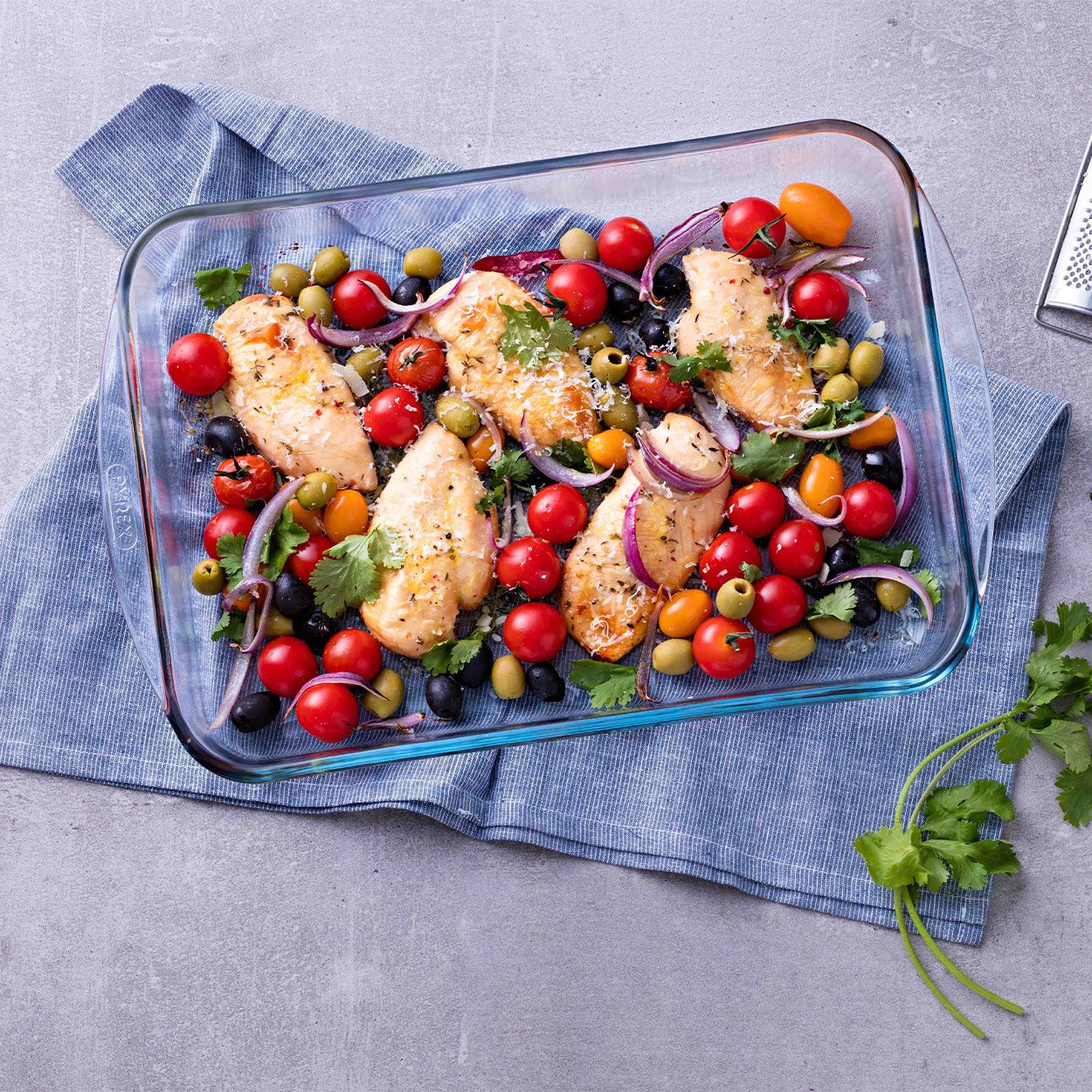 Pyrex Rectangular Roaster 35cm x 23mm 2.6ltr