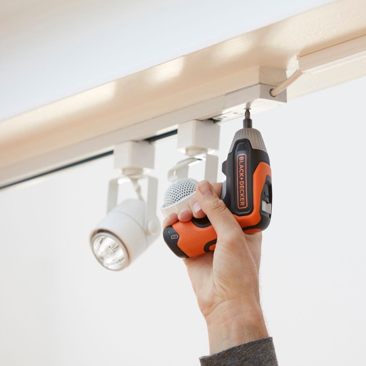 Black + Decker 3.6V Screwdriver Usb Charging