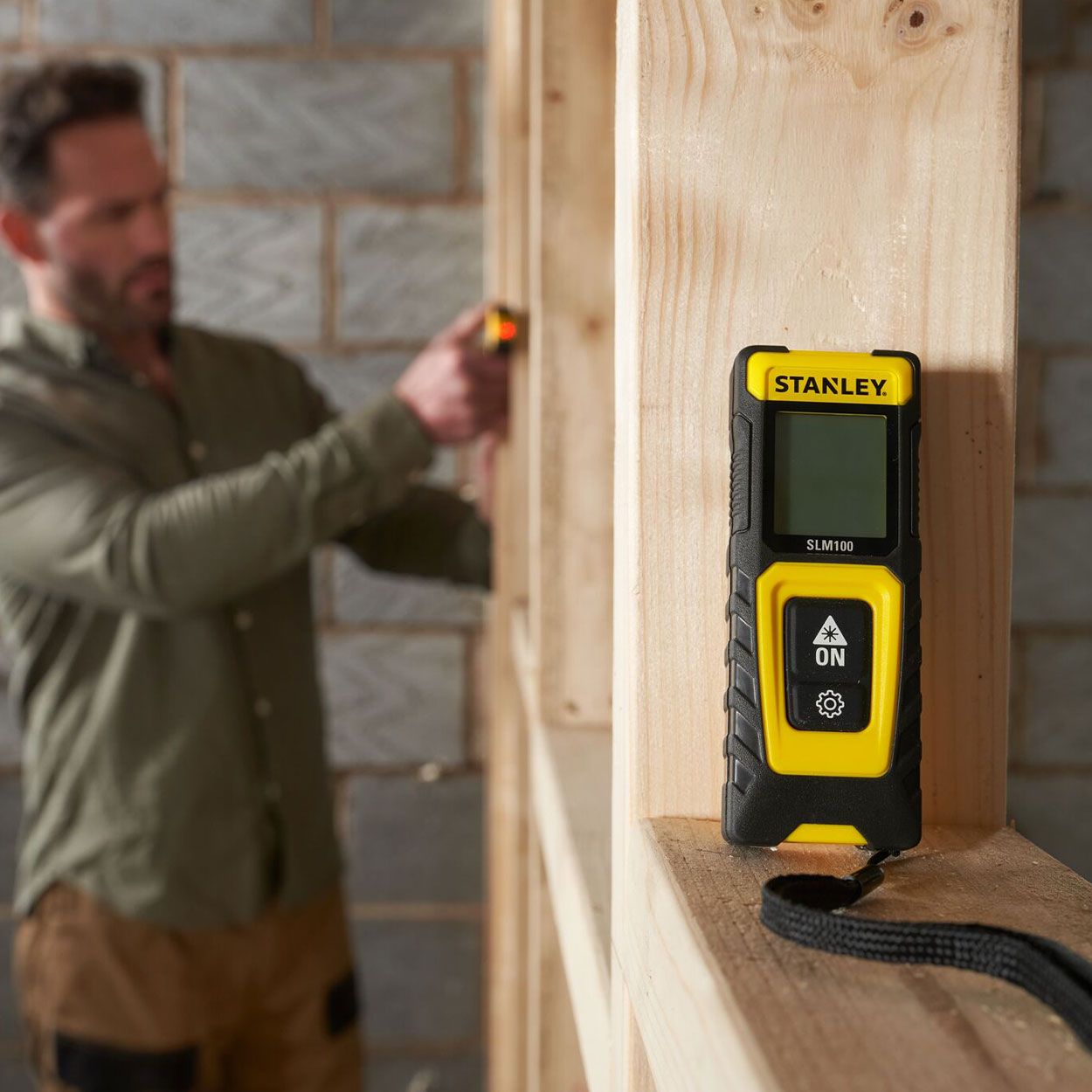 Stanley 30M Pocket Laser Distance Measure Slm100