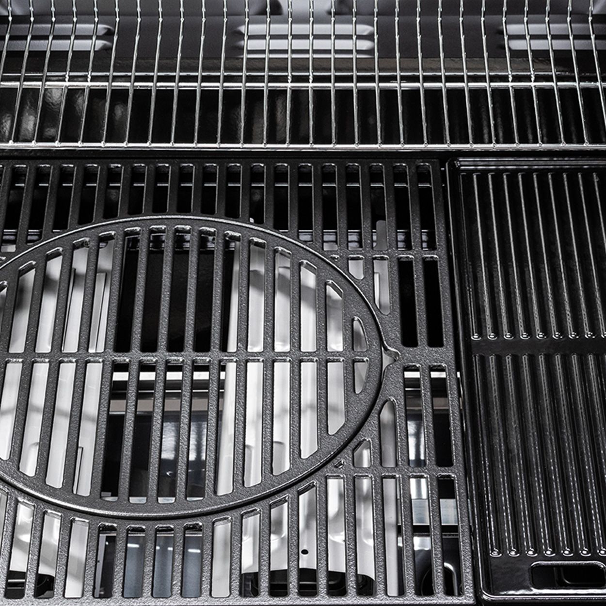 Sahara S375 Roaster 3 Burner Gas BBQ