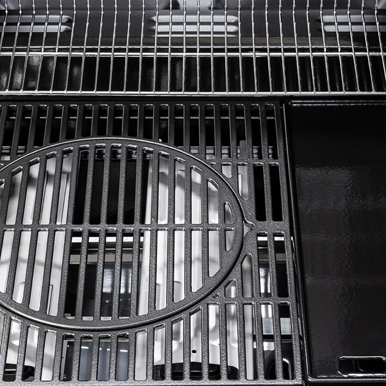 Sahara S375 Roaster 3 Burner Gas BBQ