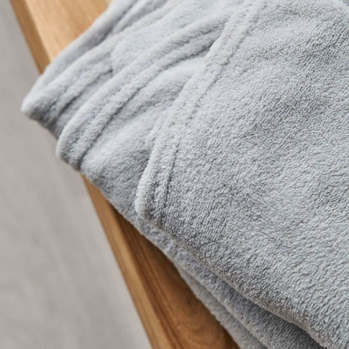 Microfleece Throw 130Cm X 160Cm Silver