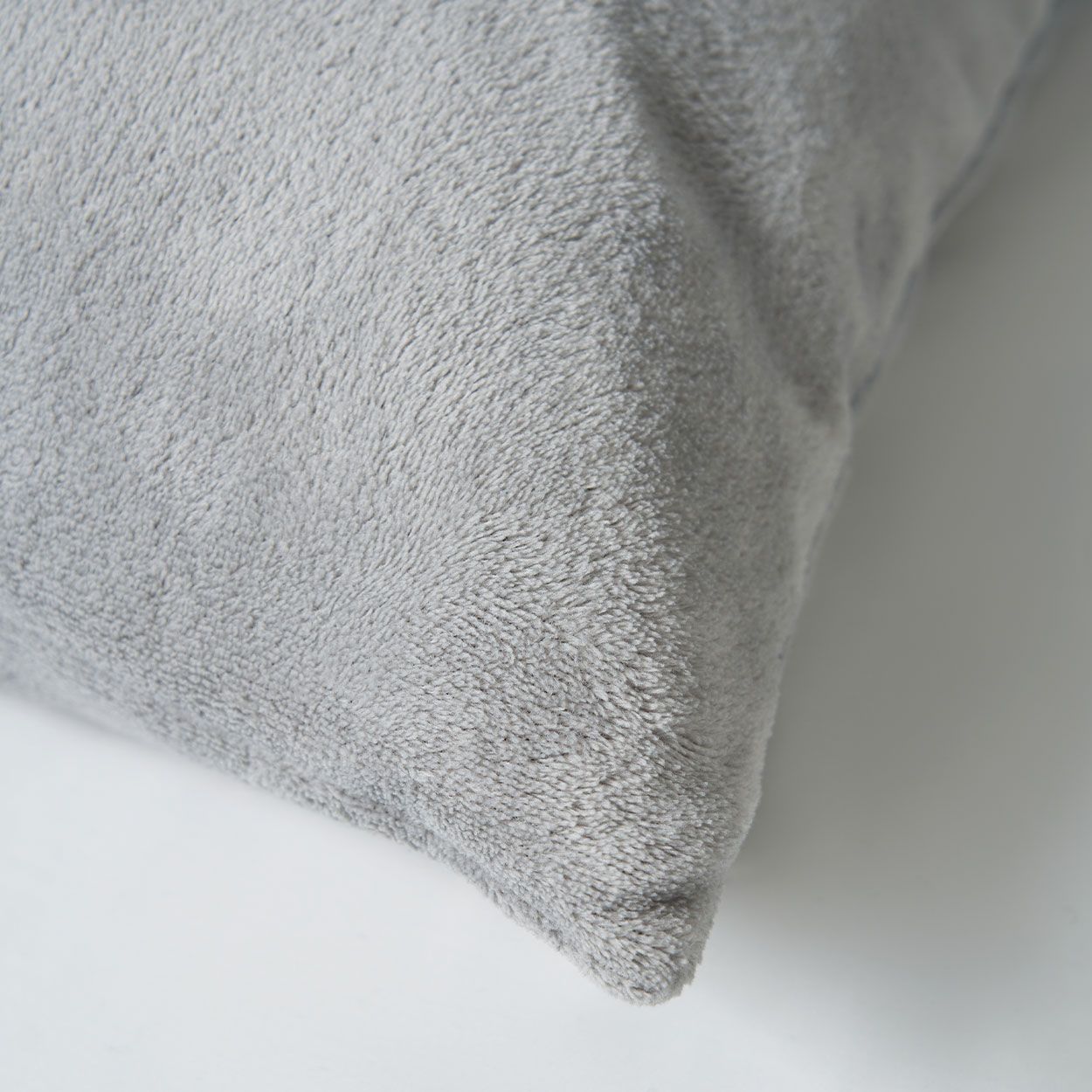 Microfleece Cushion 45Cmx 45Cm Silver