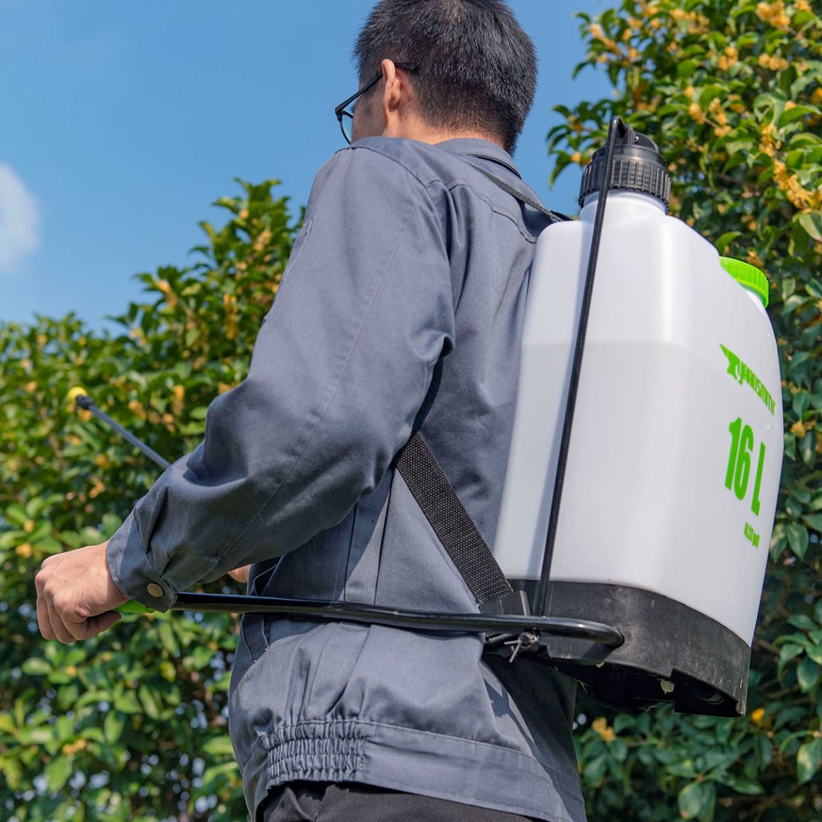 Yardsmith BackPack Pump Sprayer 16L