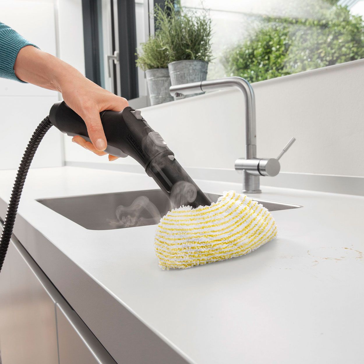 Karcher SC3 Easyfix Steam Cleaner