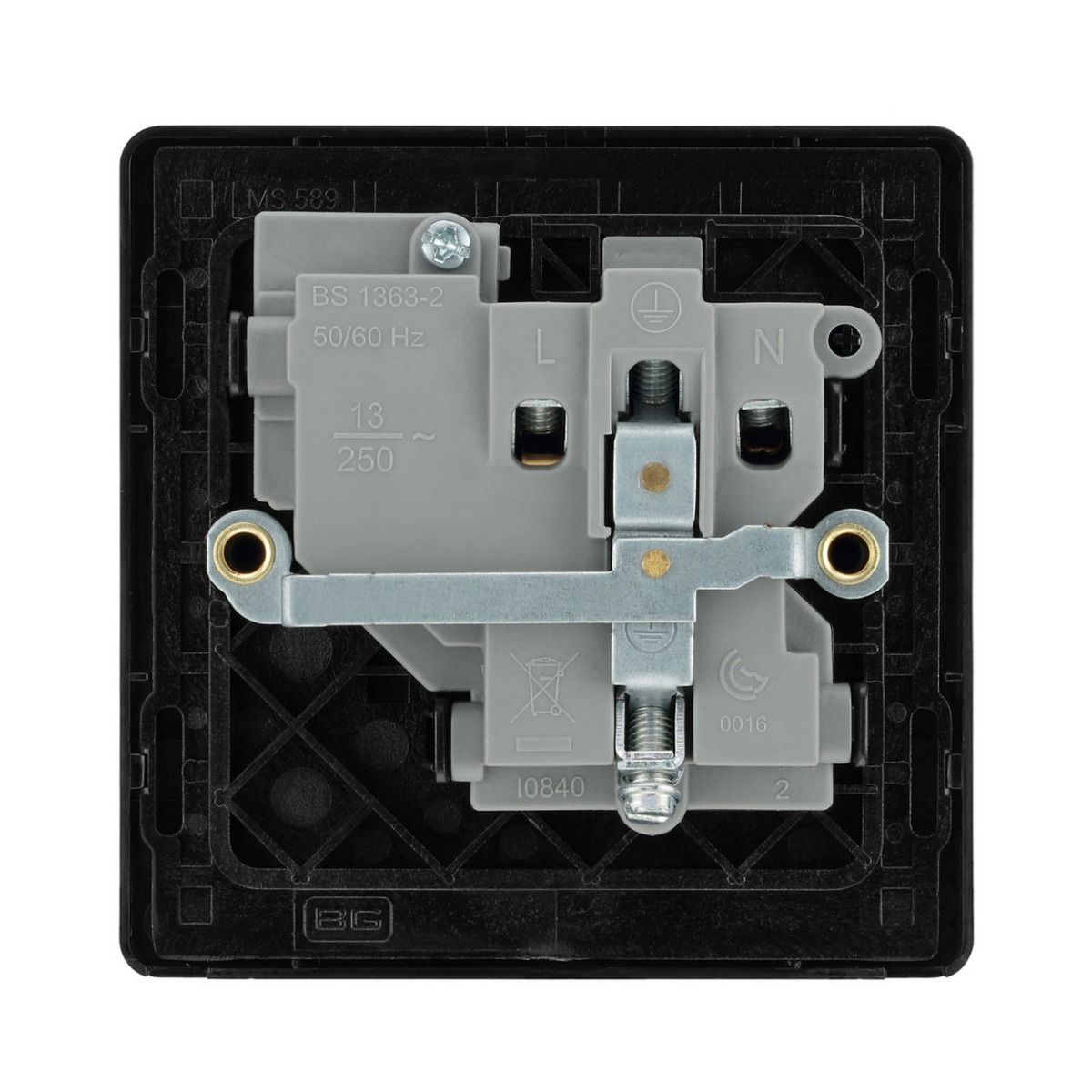 Bg Evolve Matt Black 13A Single Socket