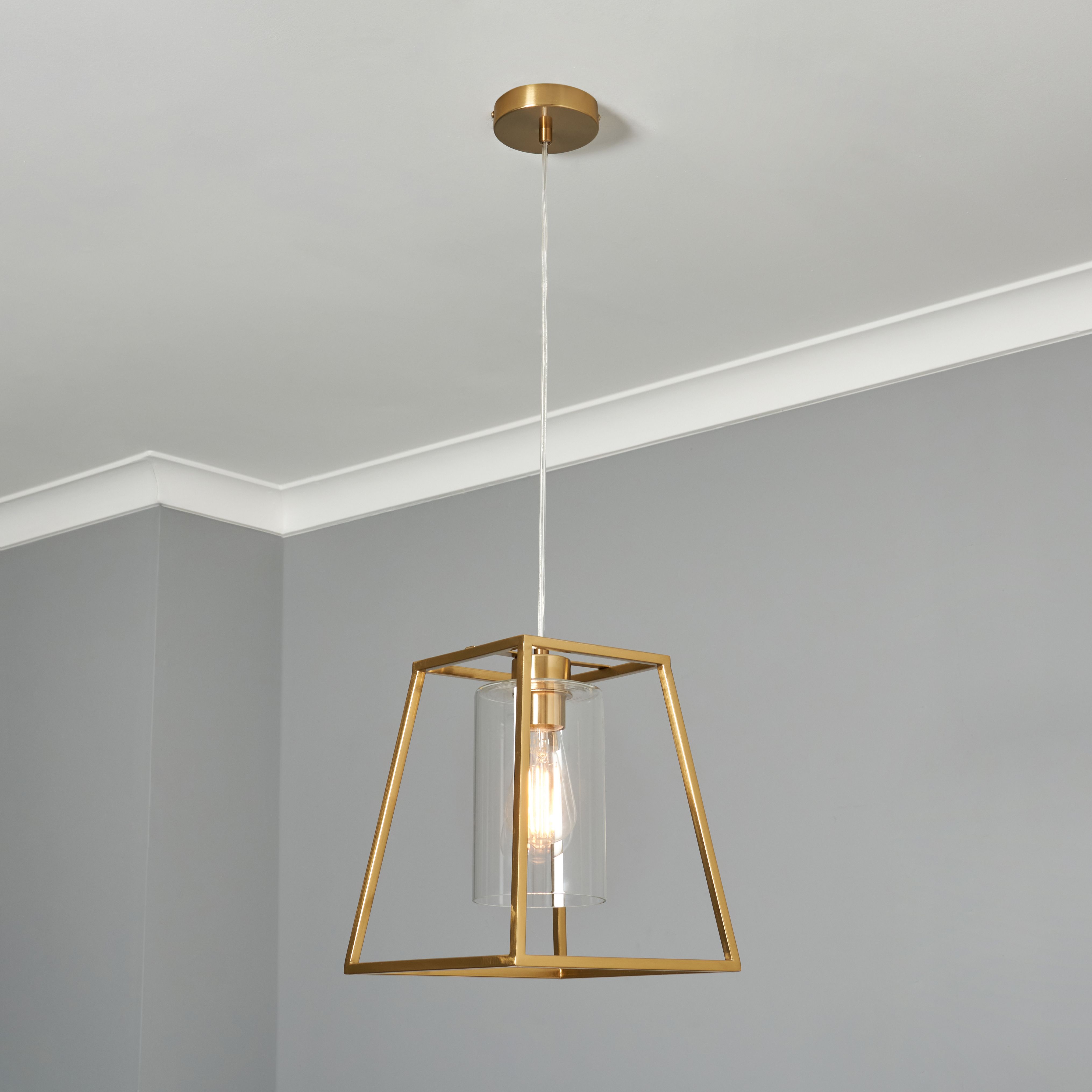 Mondo Tapered Frame Pendant