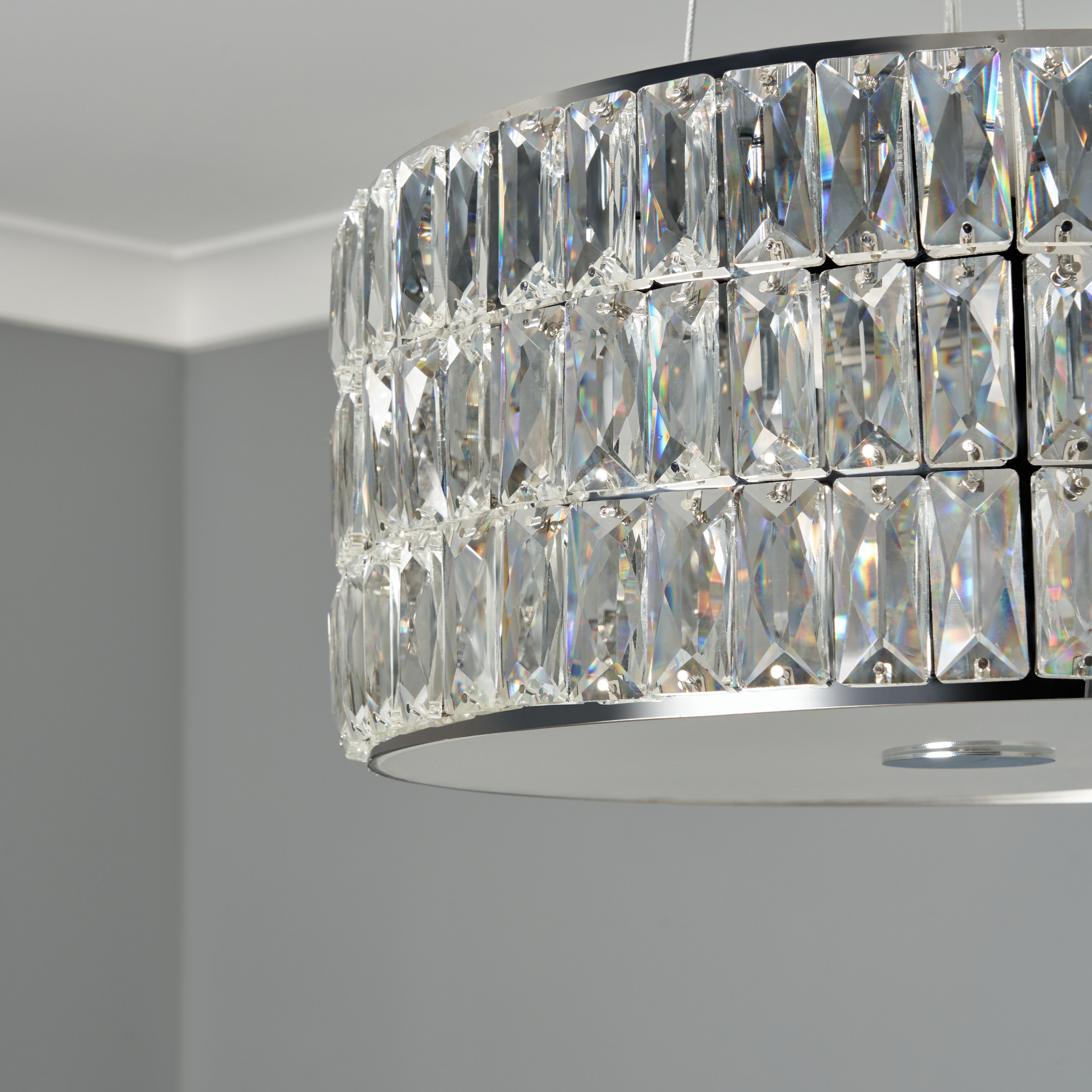 Riero Crystal Pendant - Chrome