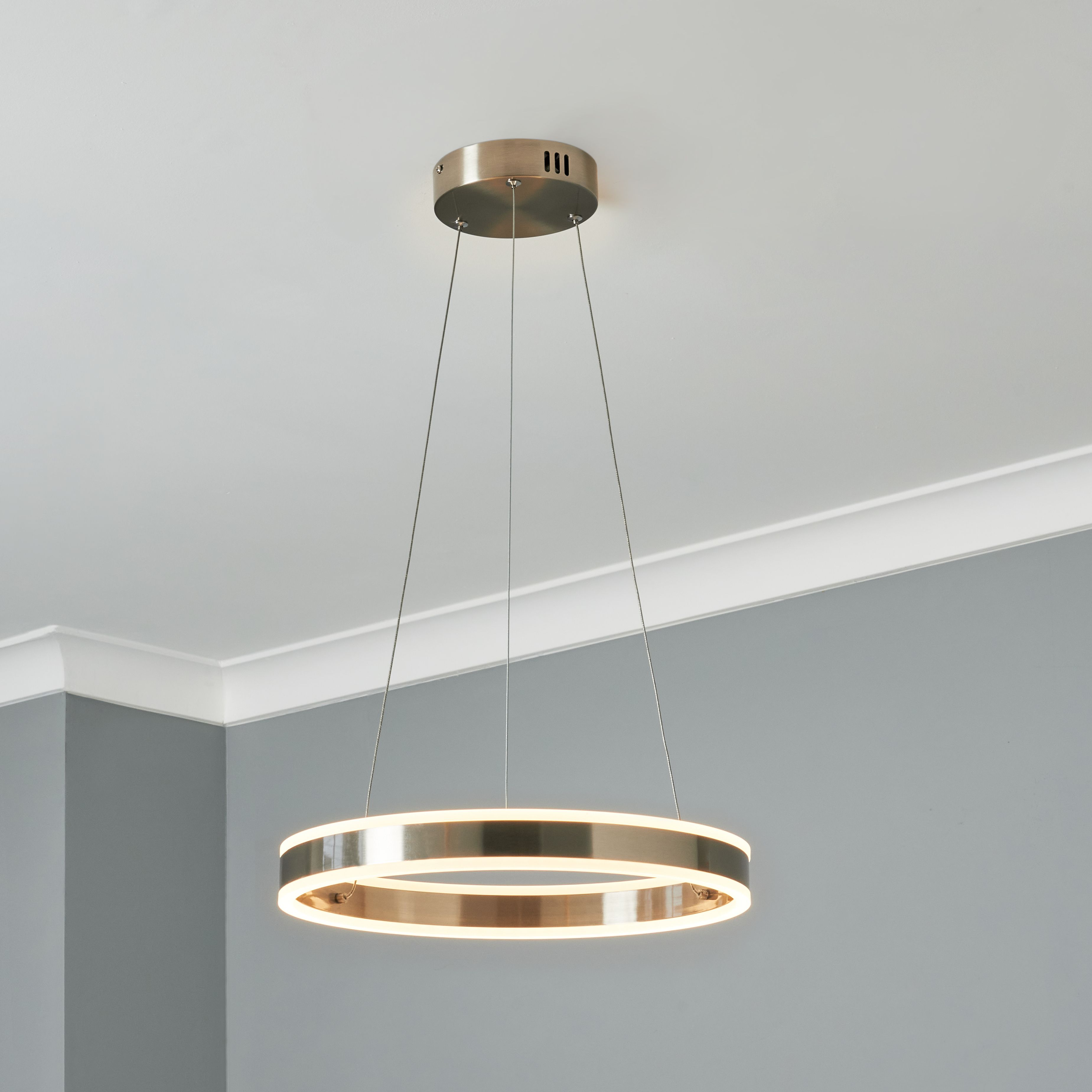 Vico LED Ring Pendant