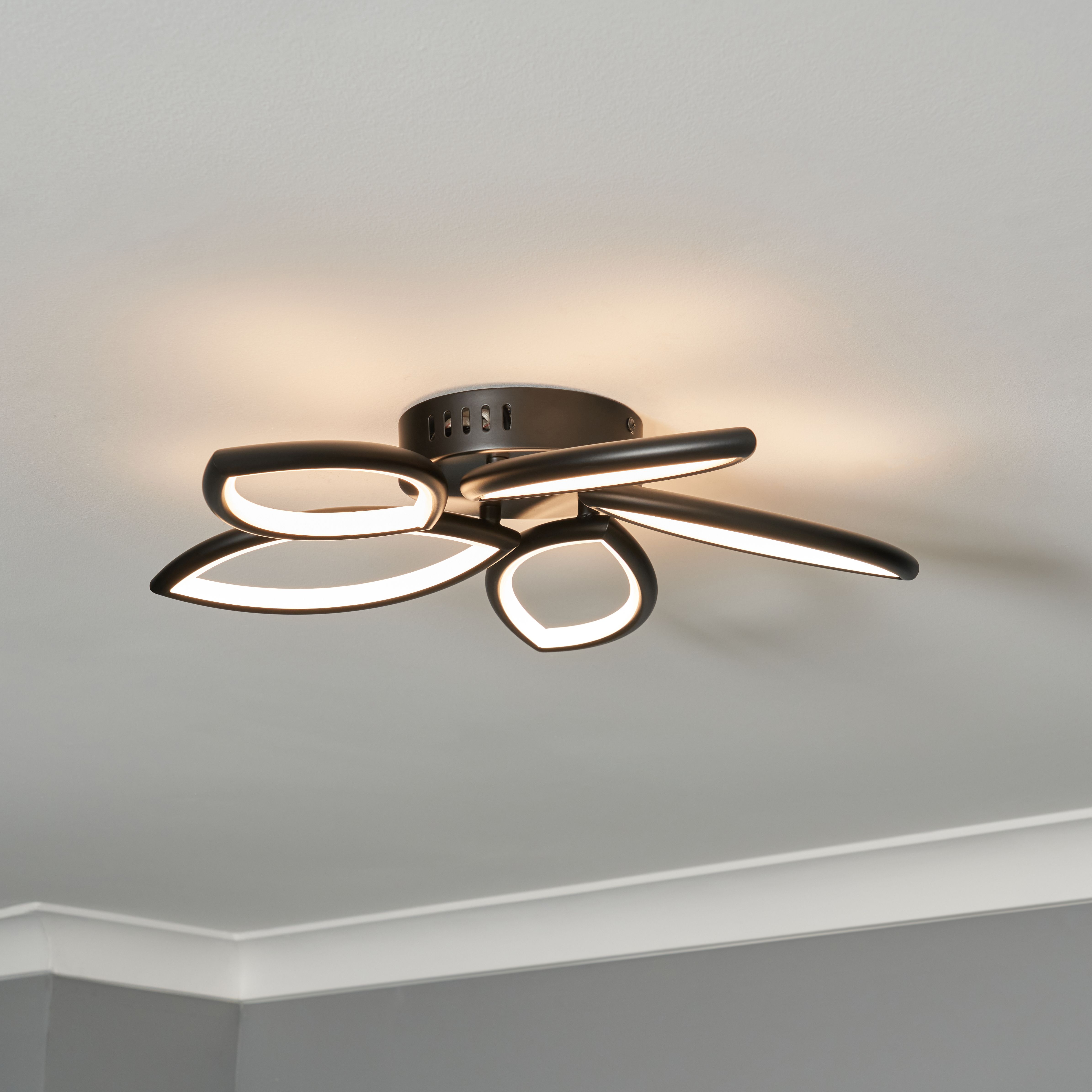 Renza 5 Leaf LED Ceiling Light Black