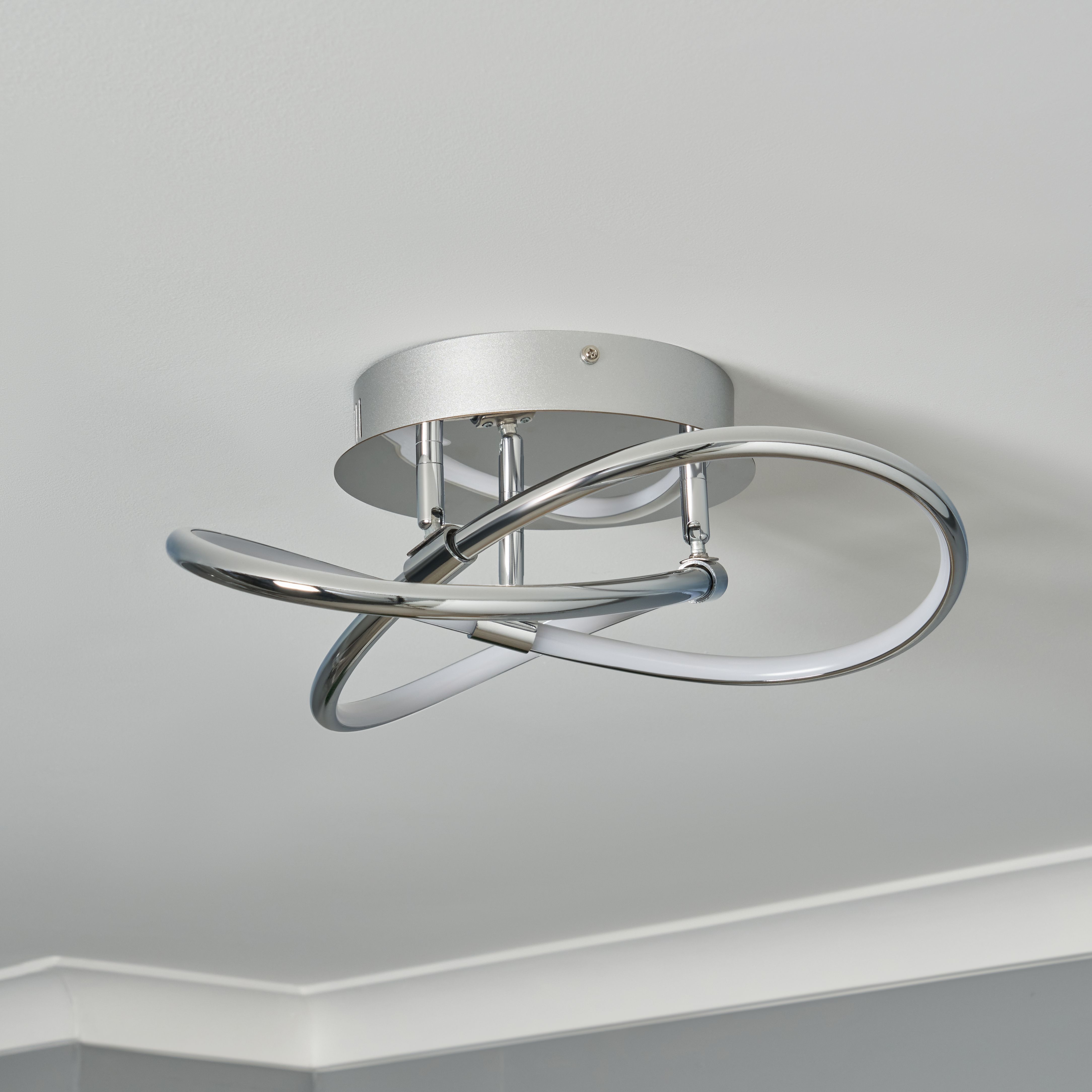 Serio Knotted Shape LED Flush Chrome