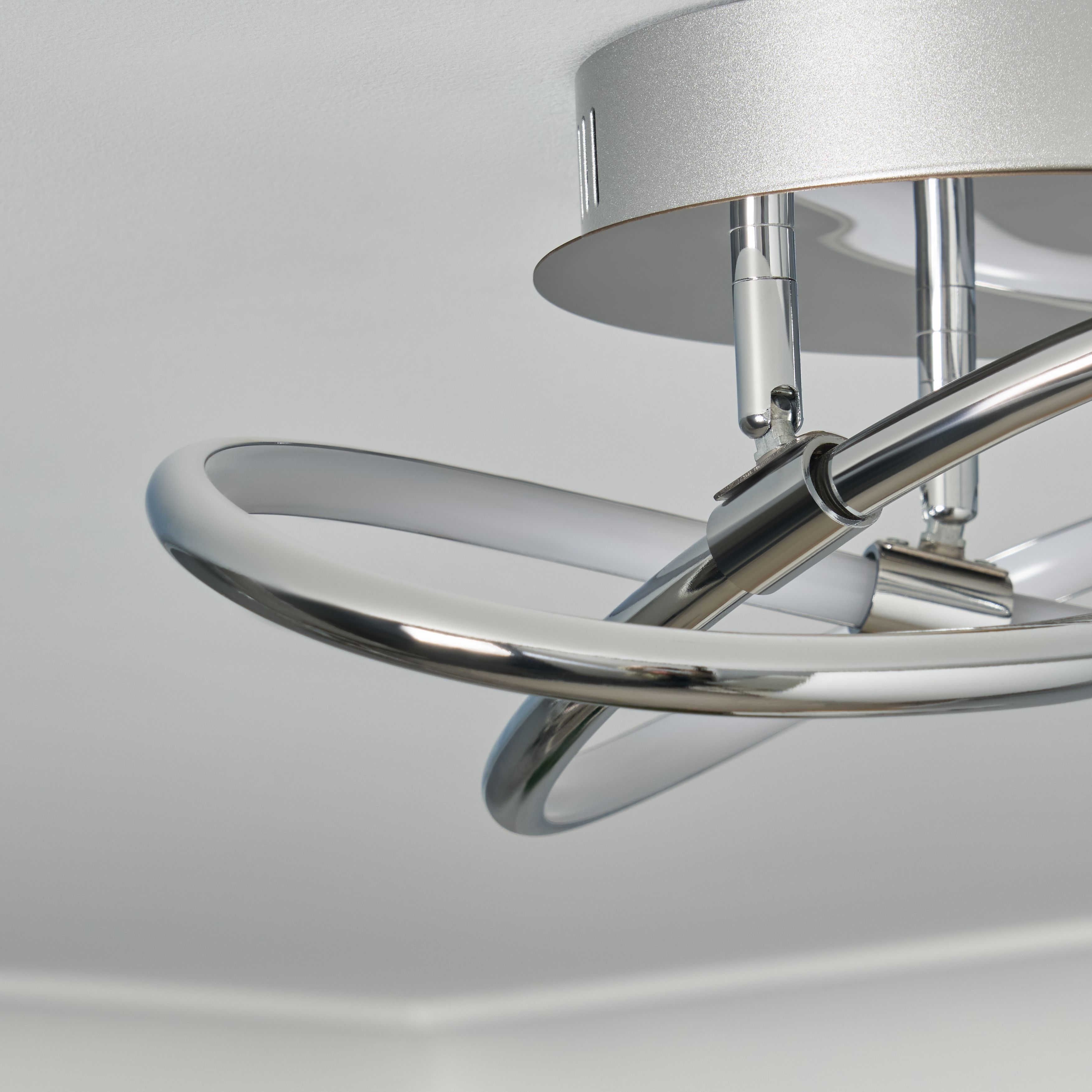 Serio Knotted Shape LED Flush Chrome