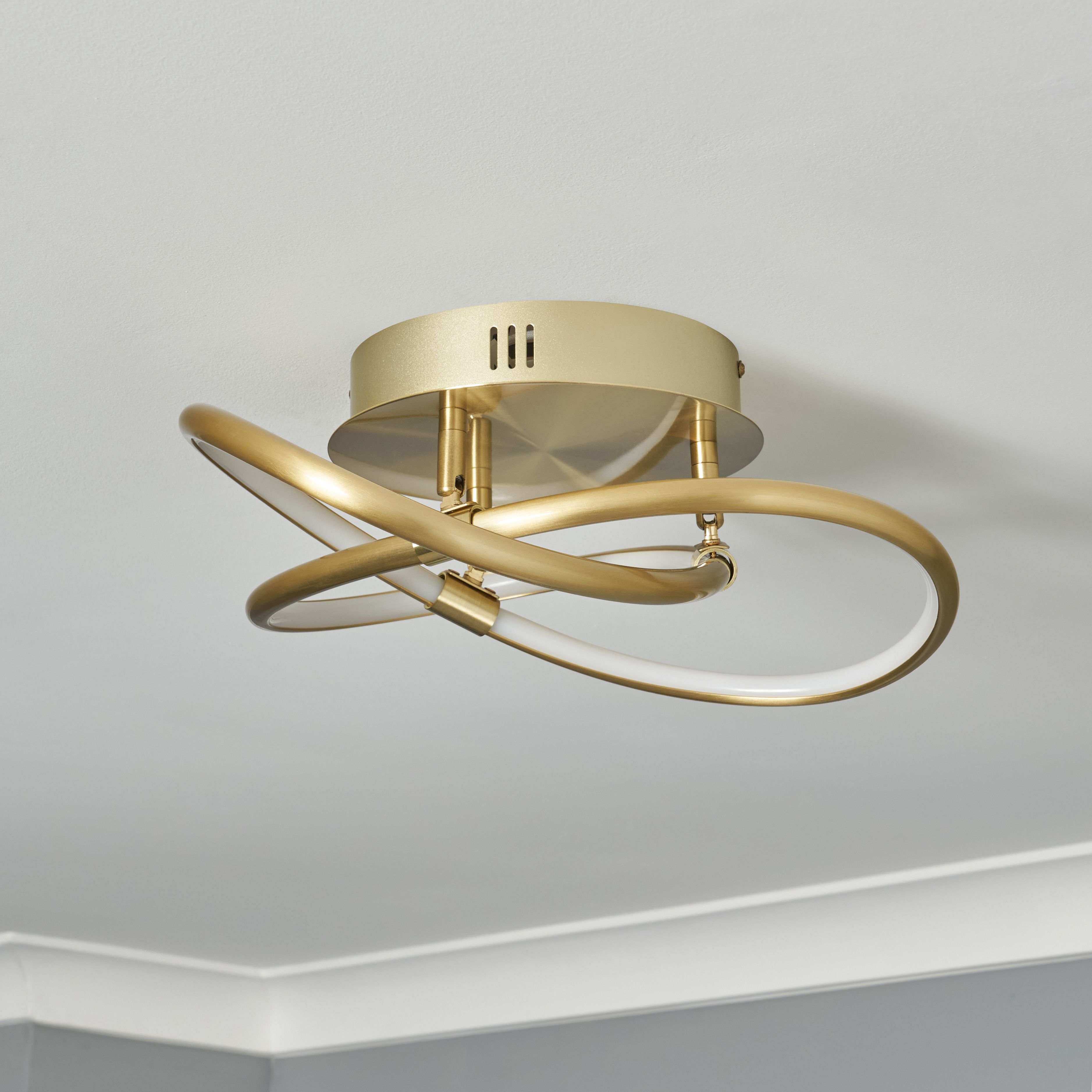 Serio Knotted Shape LED Flush Satin Brass