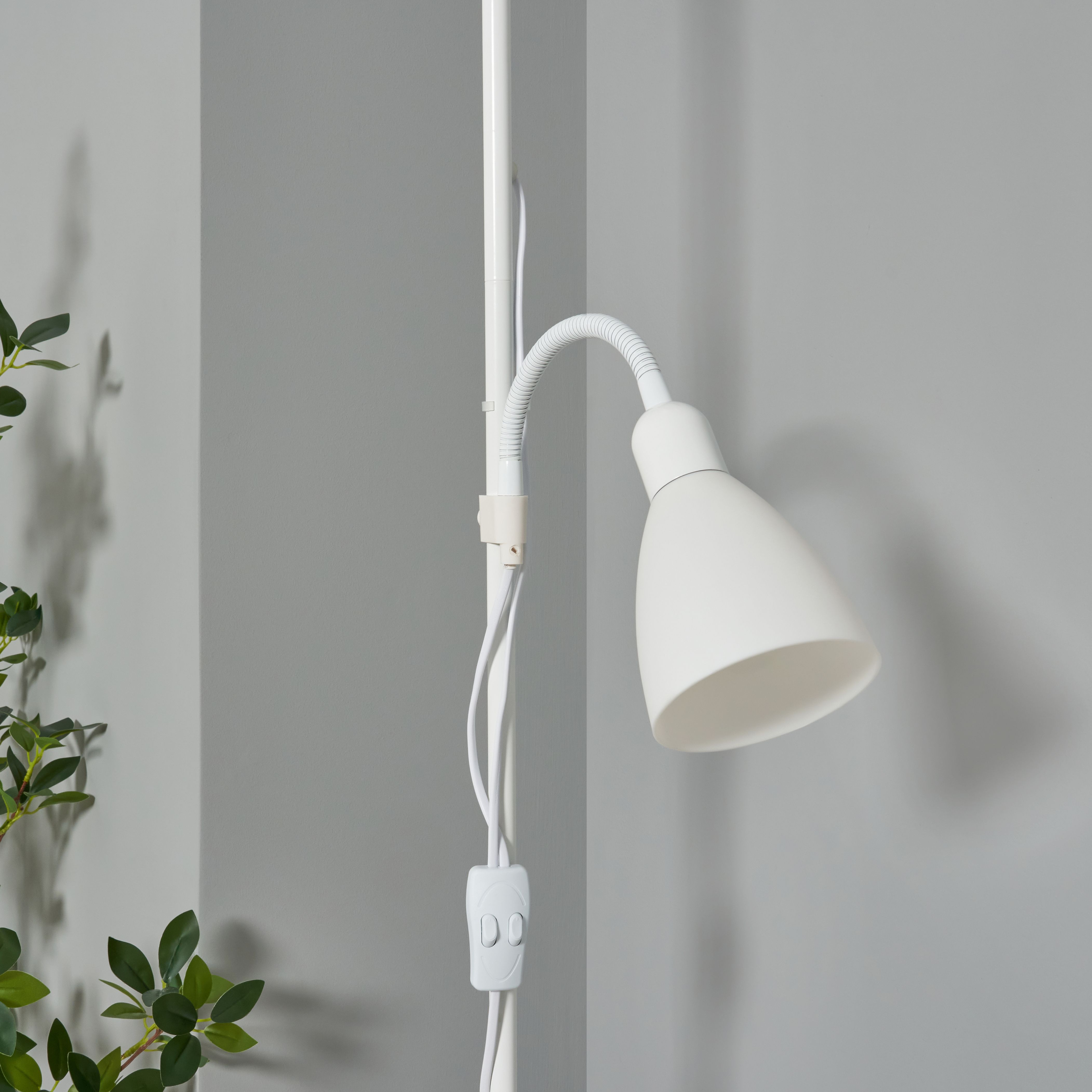 Maika Mother and Child Cone Shade Floor Lamp - White