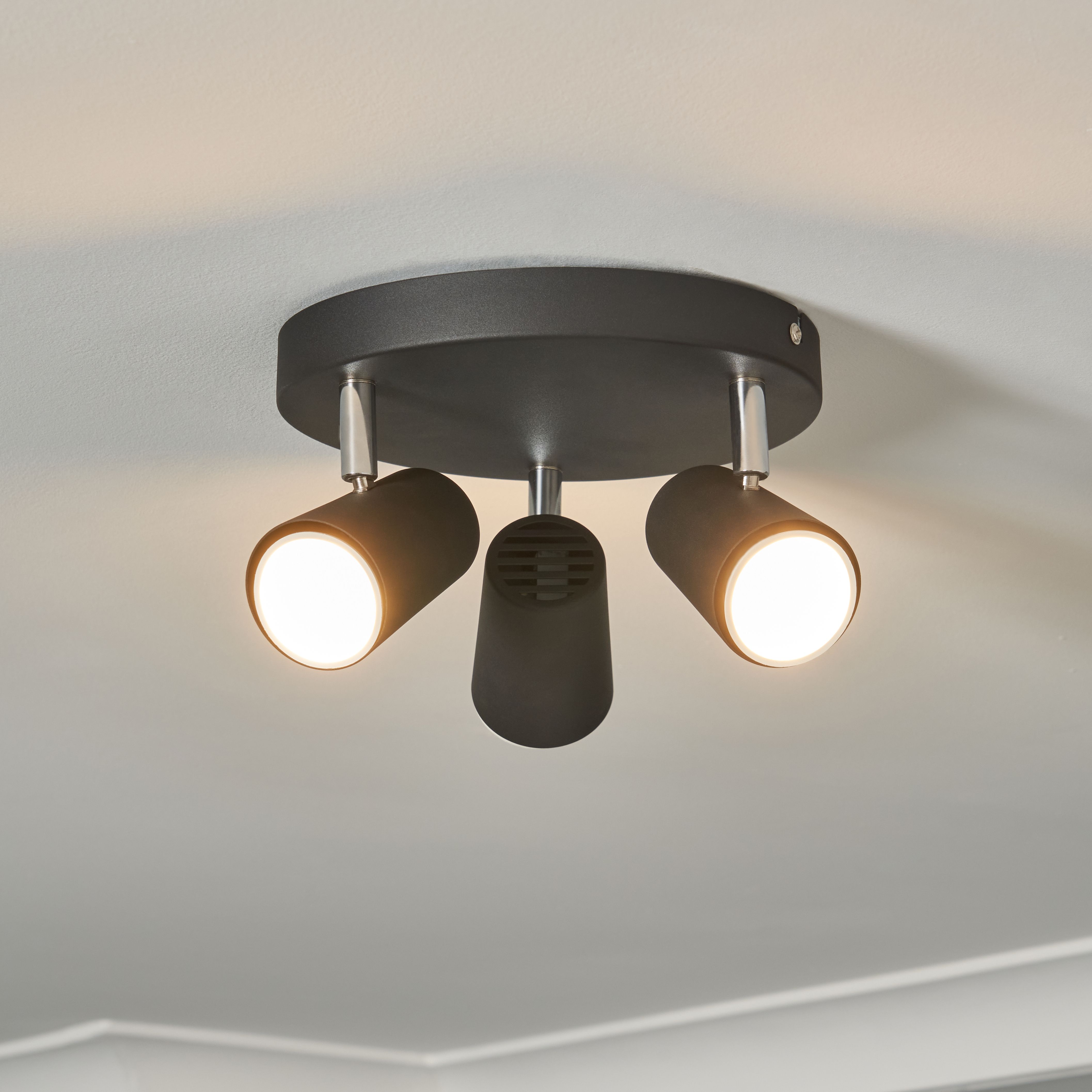 Harvey 3 Light Plate Adjustable Spotlight - Black