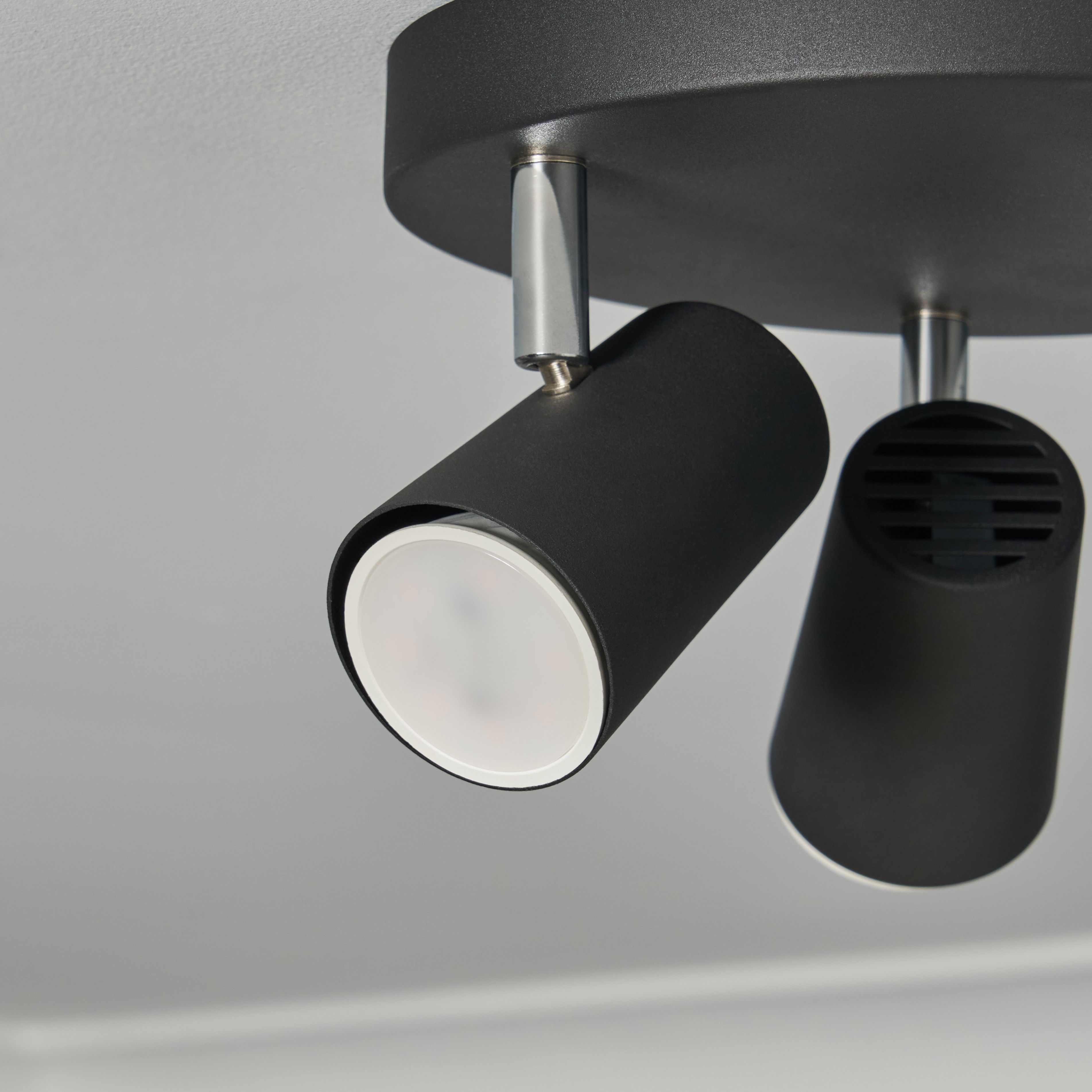 Harvey 3 Light Plate Adjustable Spotlight - Black