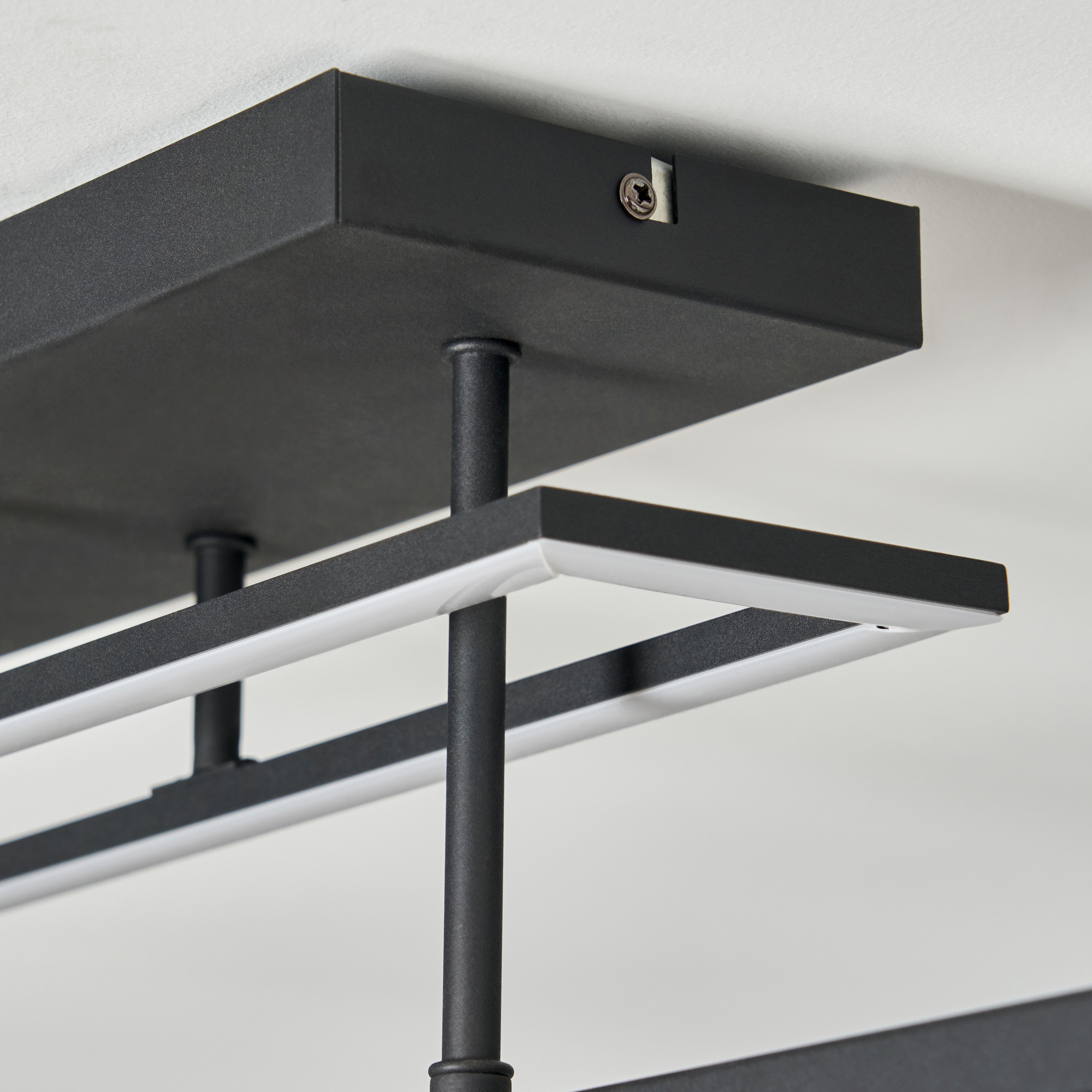 Odeo 4 Light Bar Adjustable Spotlight - Black