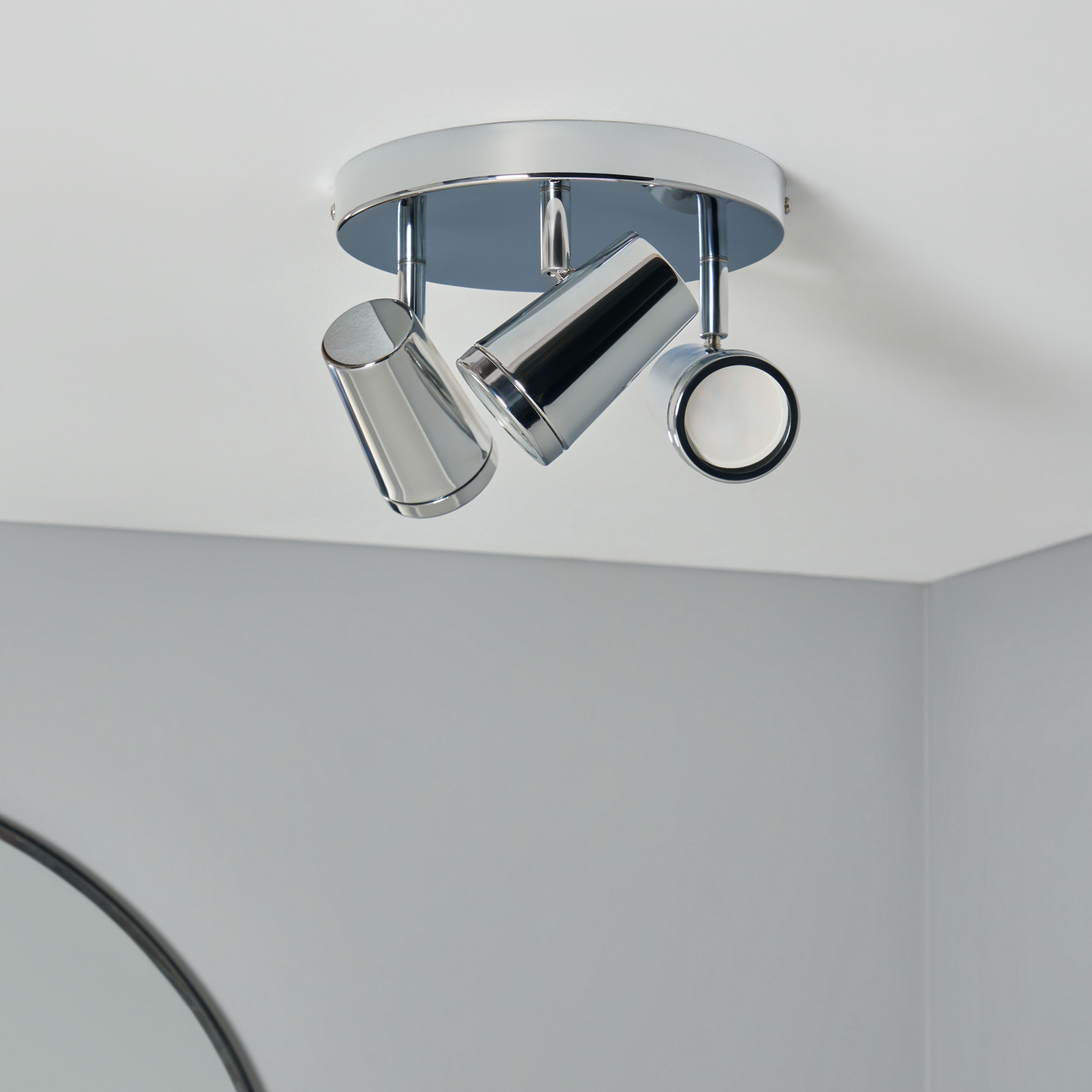 Trasi Spot Round Plate IP44 - Chrome