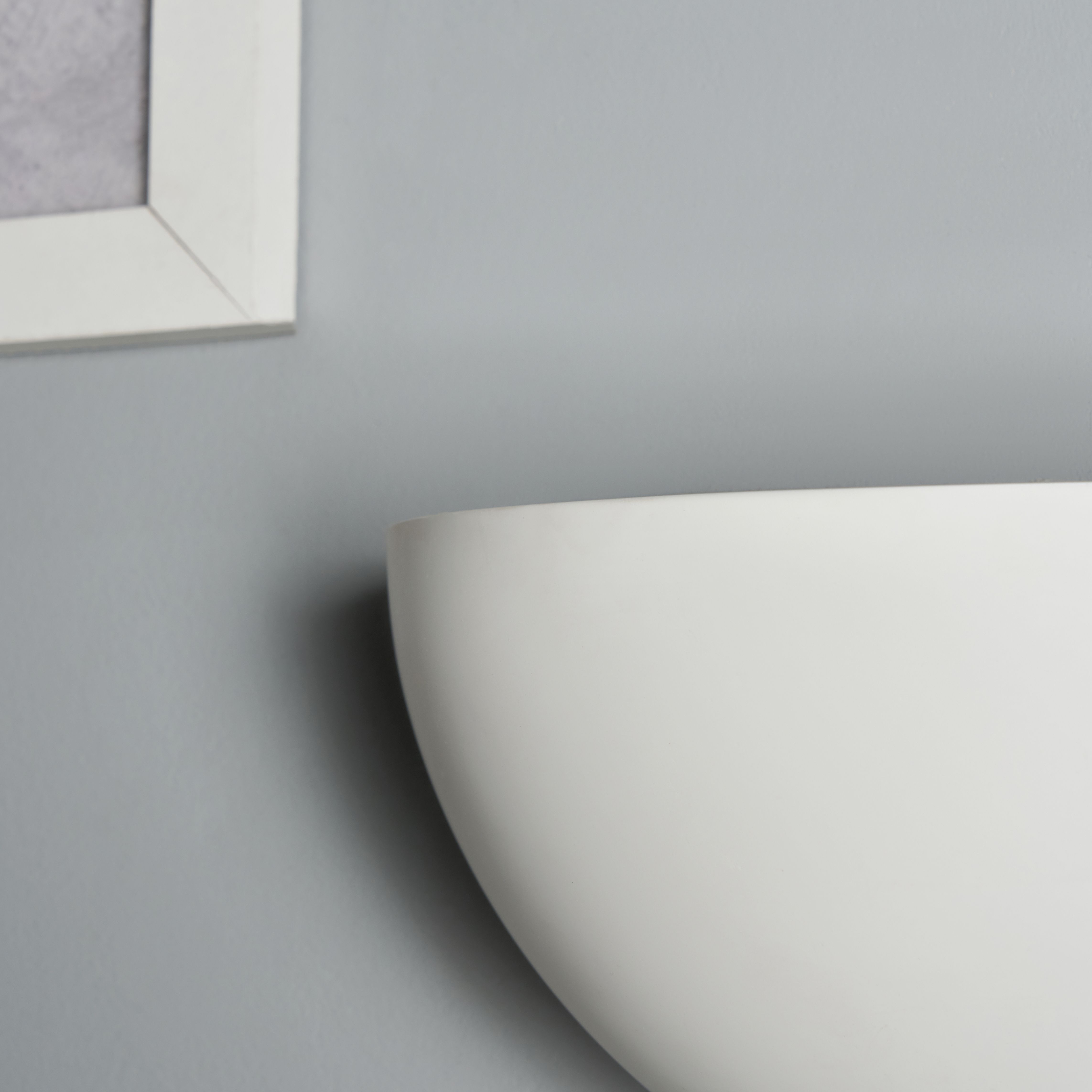 Ratera Half-Round Plaster Wall Light