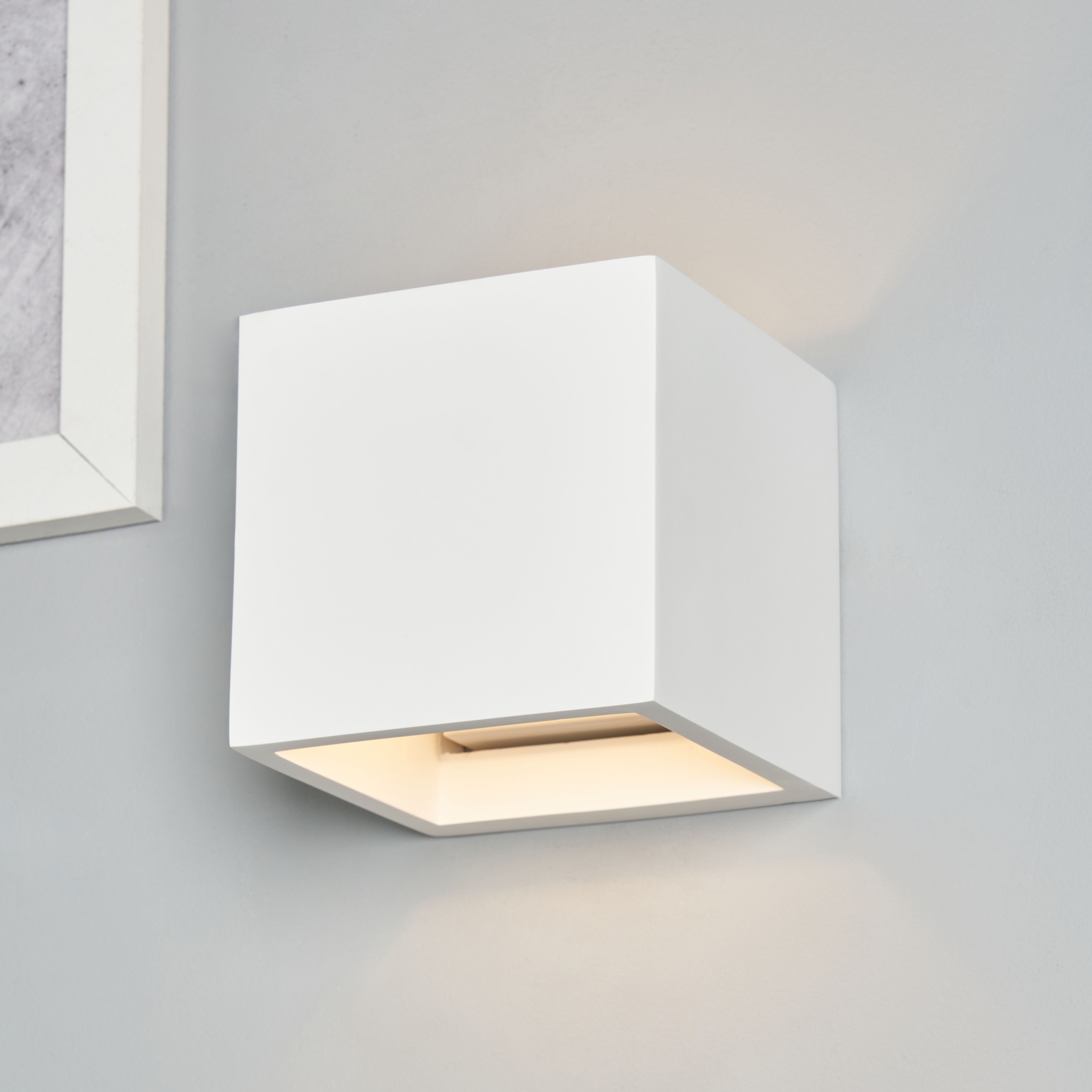 Neiras Sqaure Plaster Wall Light