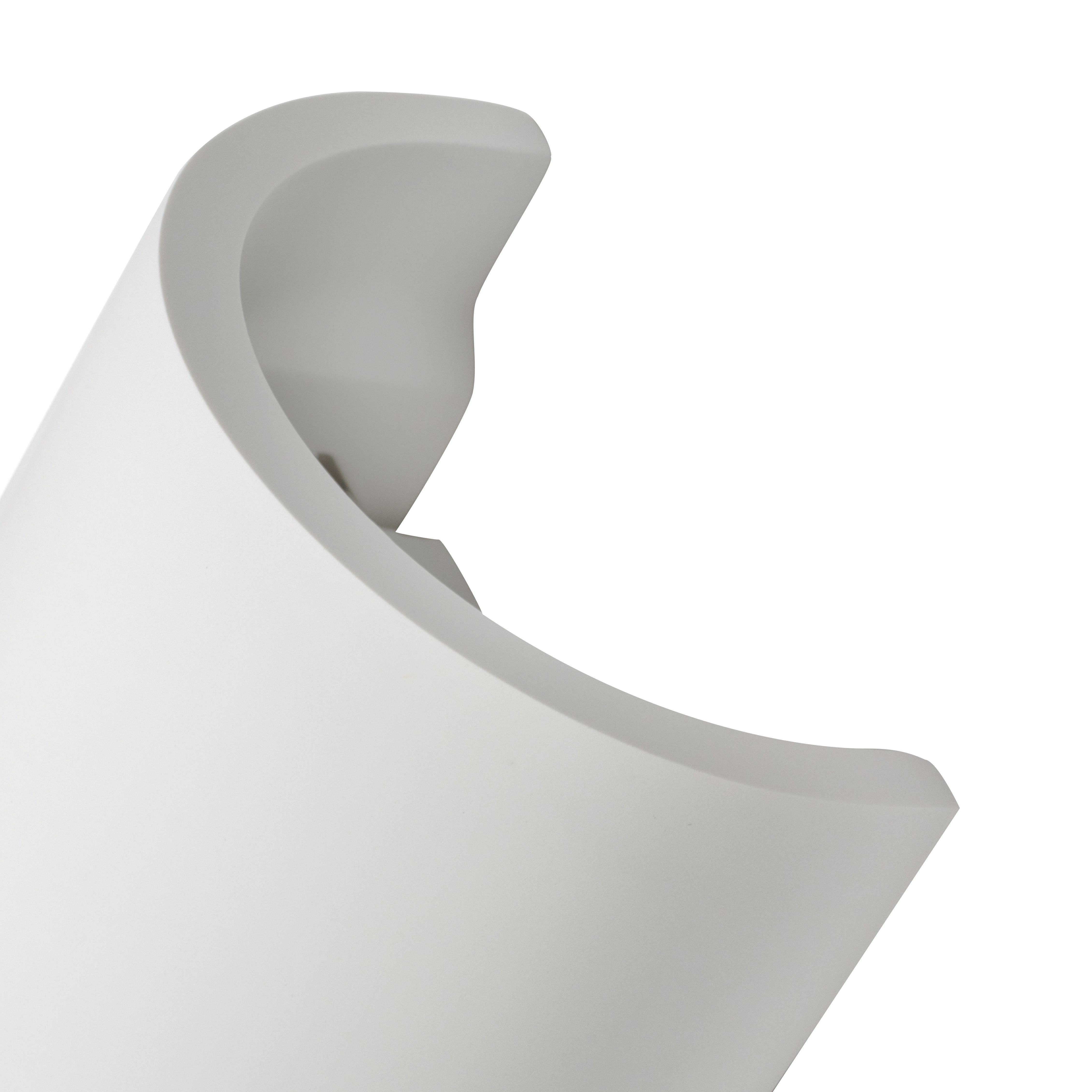 Casti Semi-Circle Plaster Wall Light