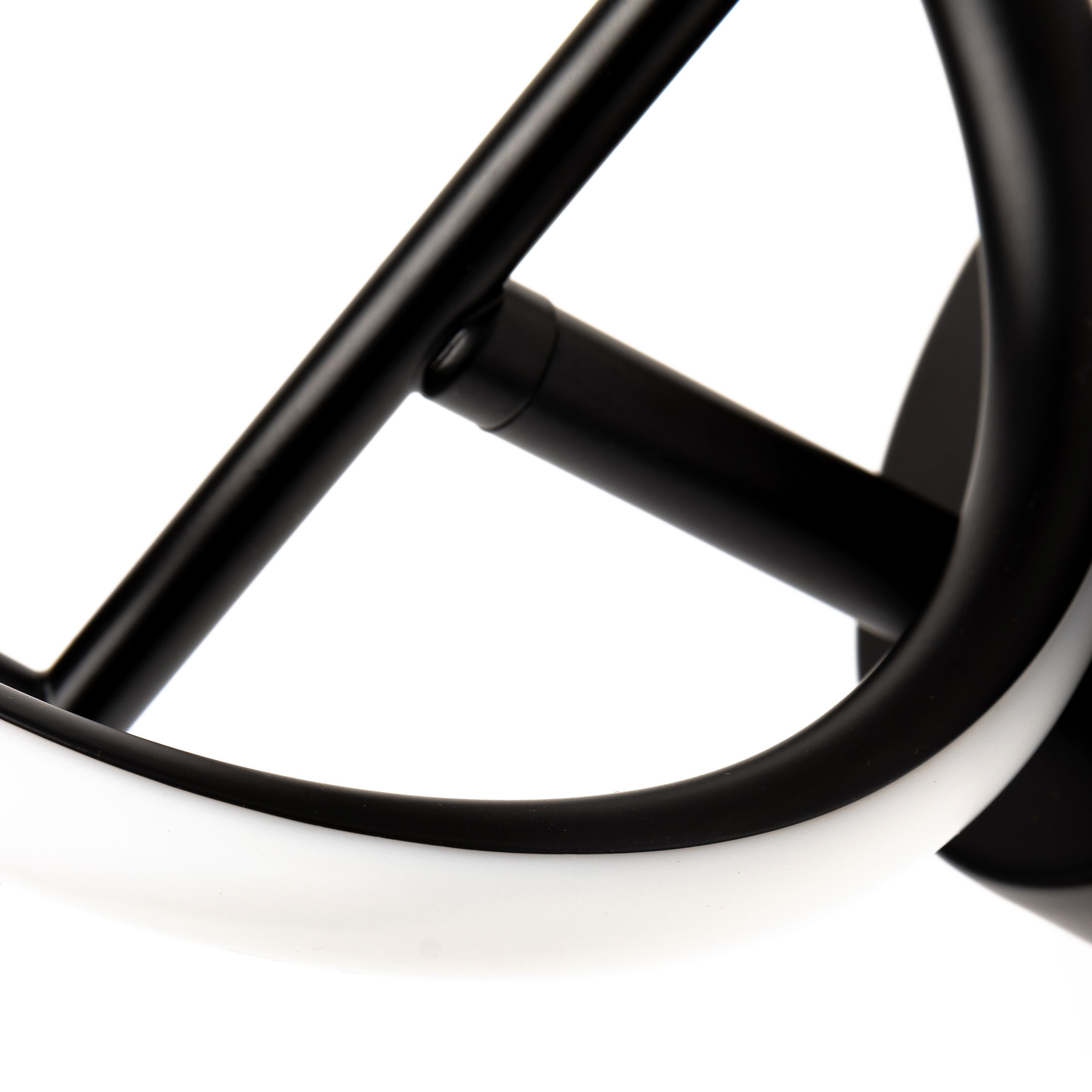 Nabria Leo LED Wall Lamp - Black