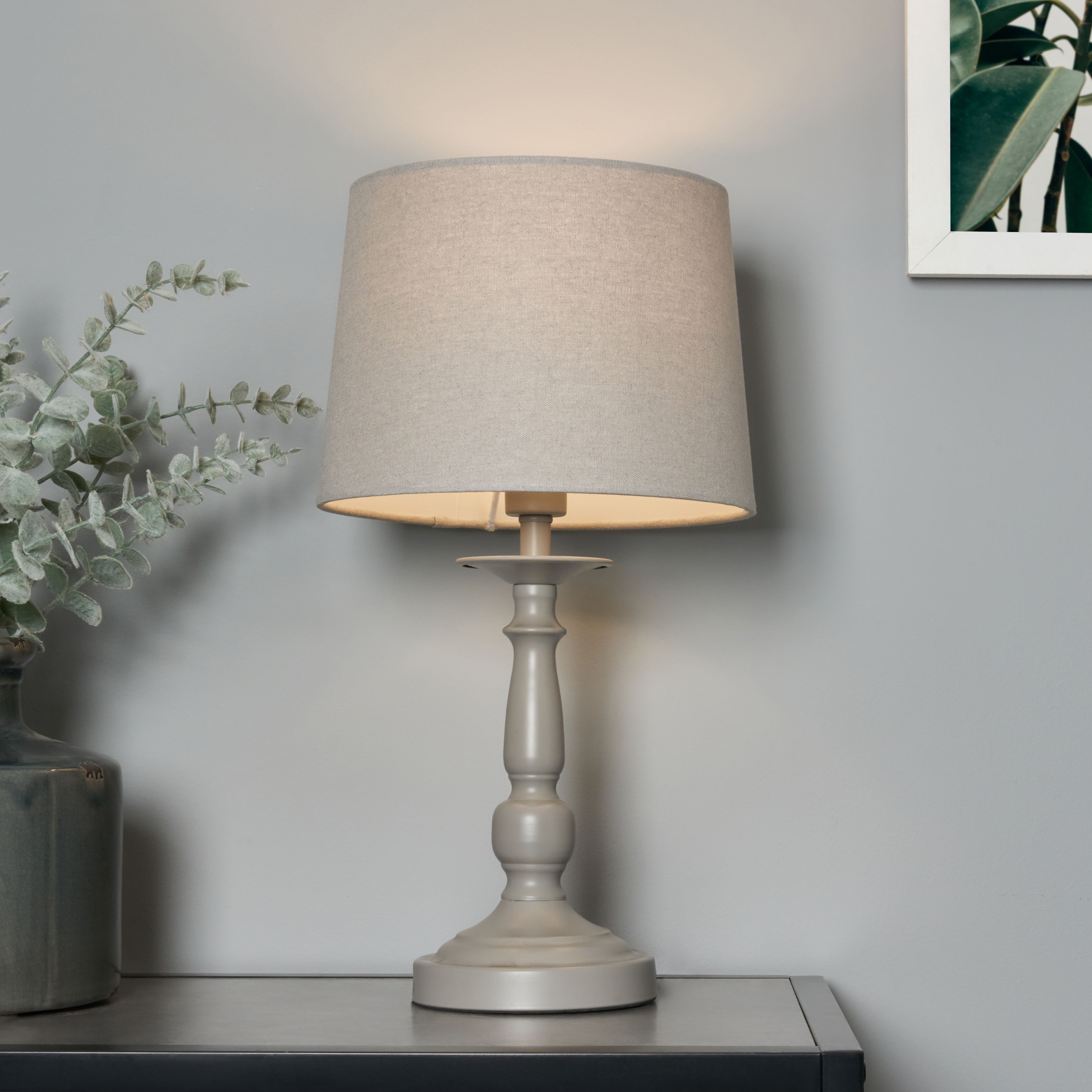 Harray Spindle Table Lamp