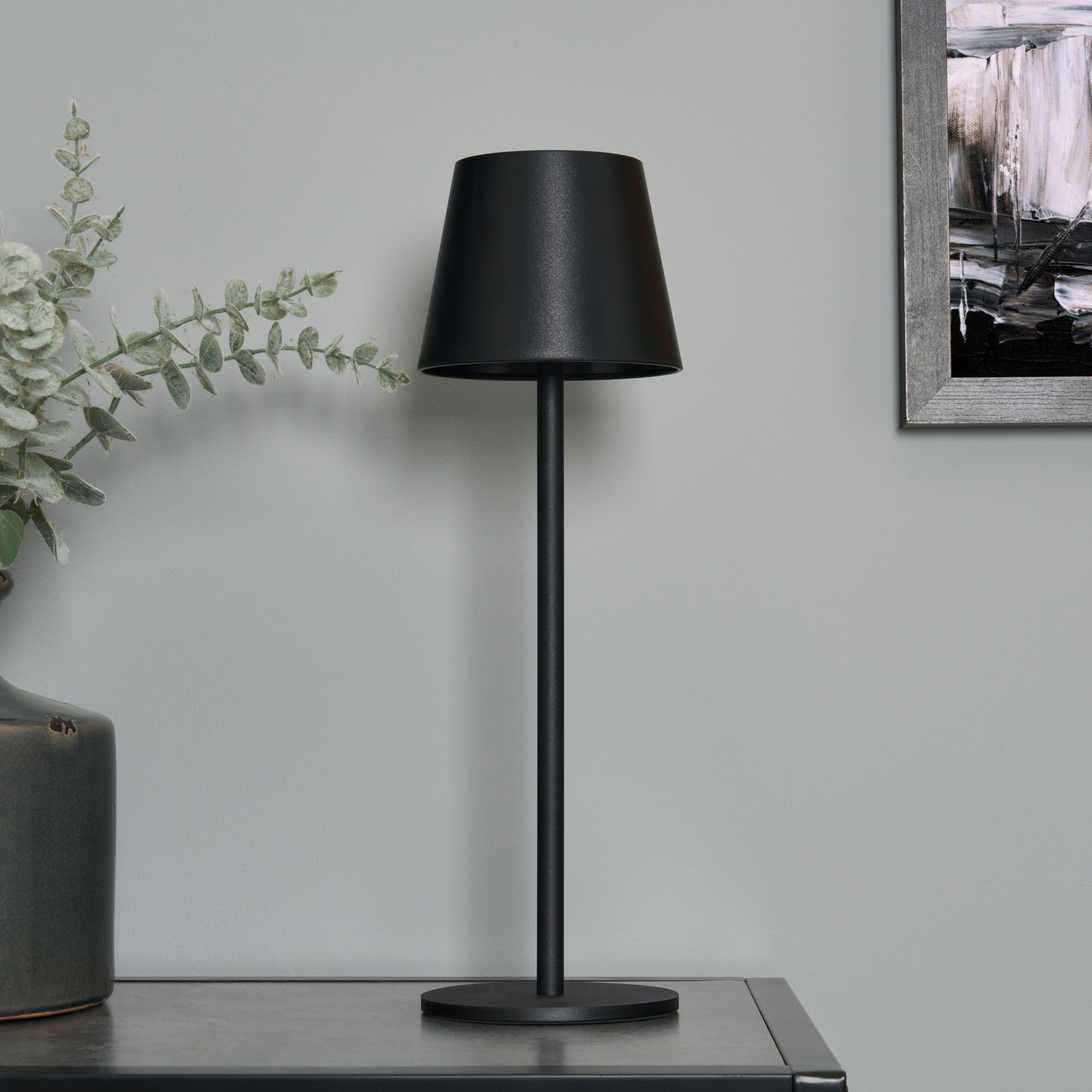 Benac Ip44 Rechargeable Led Table Lamp Black