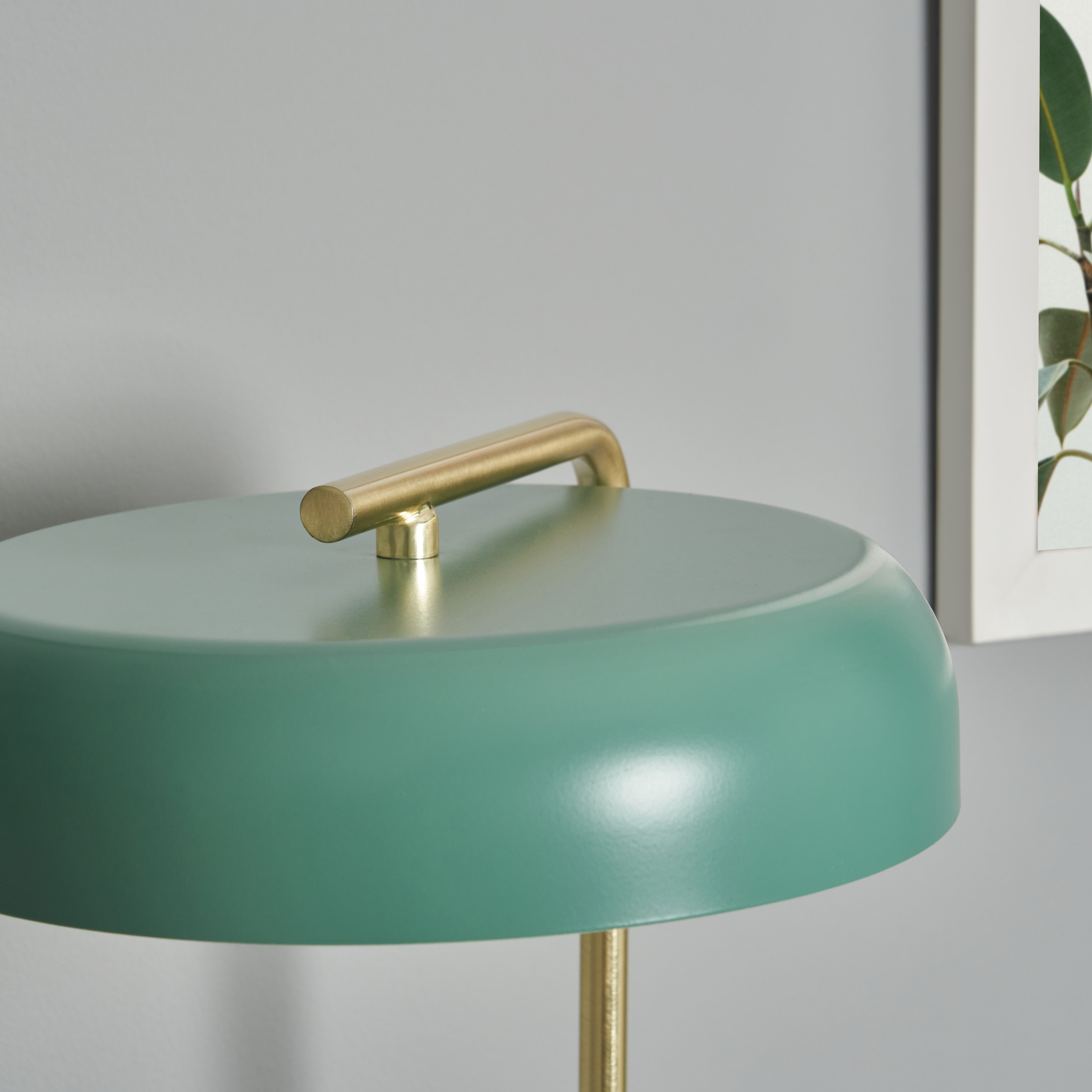 Elanga Desk Lamp Sage