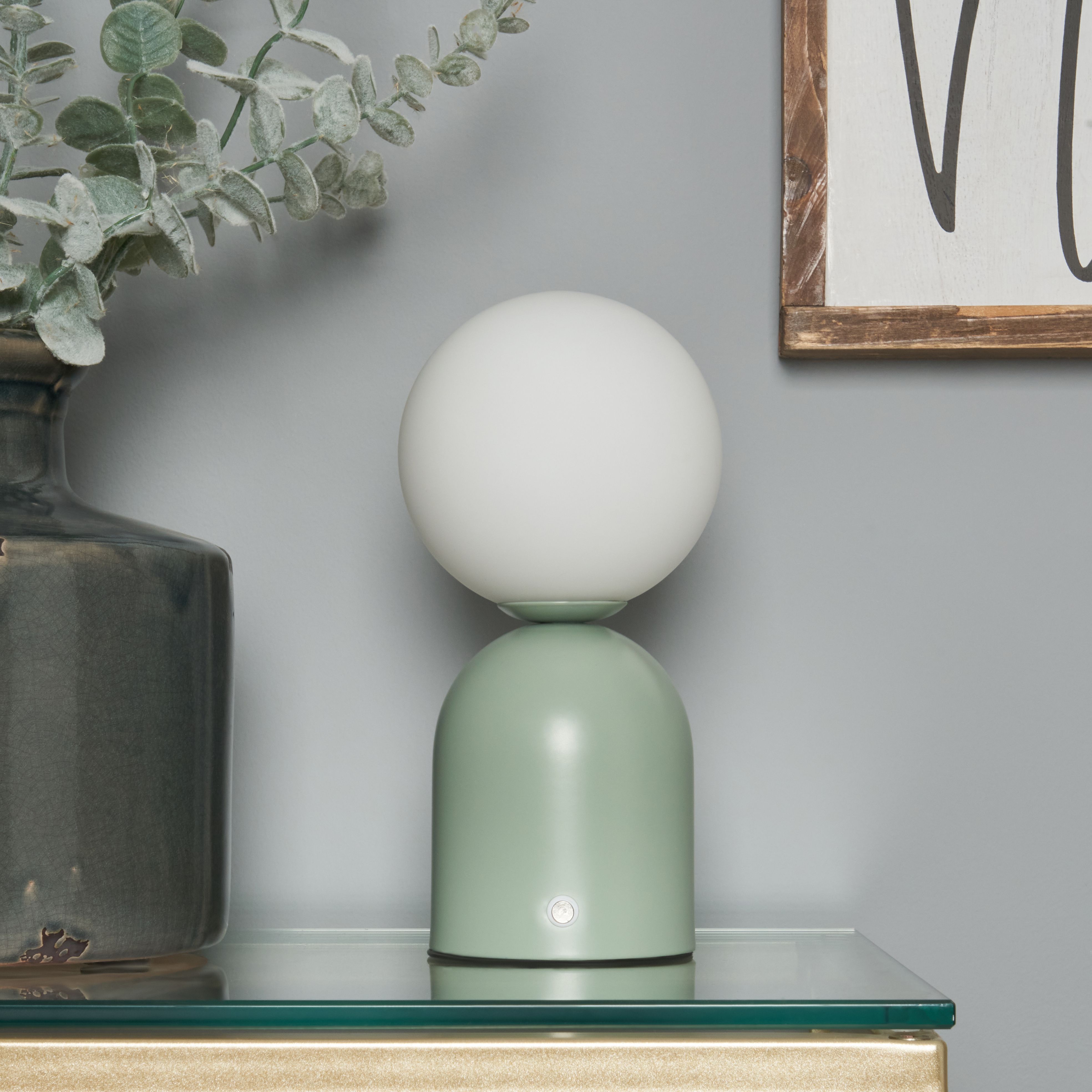 Celyn Reachargeable Table Lamp