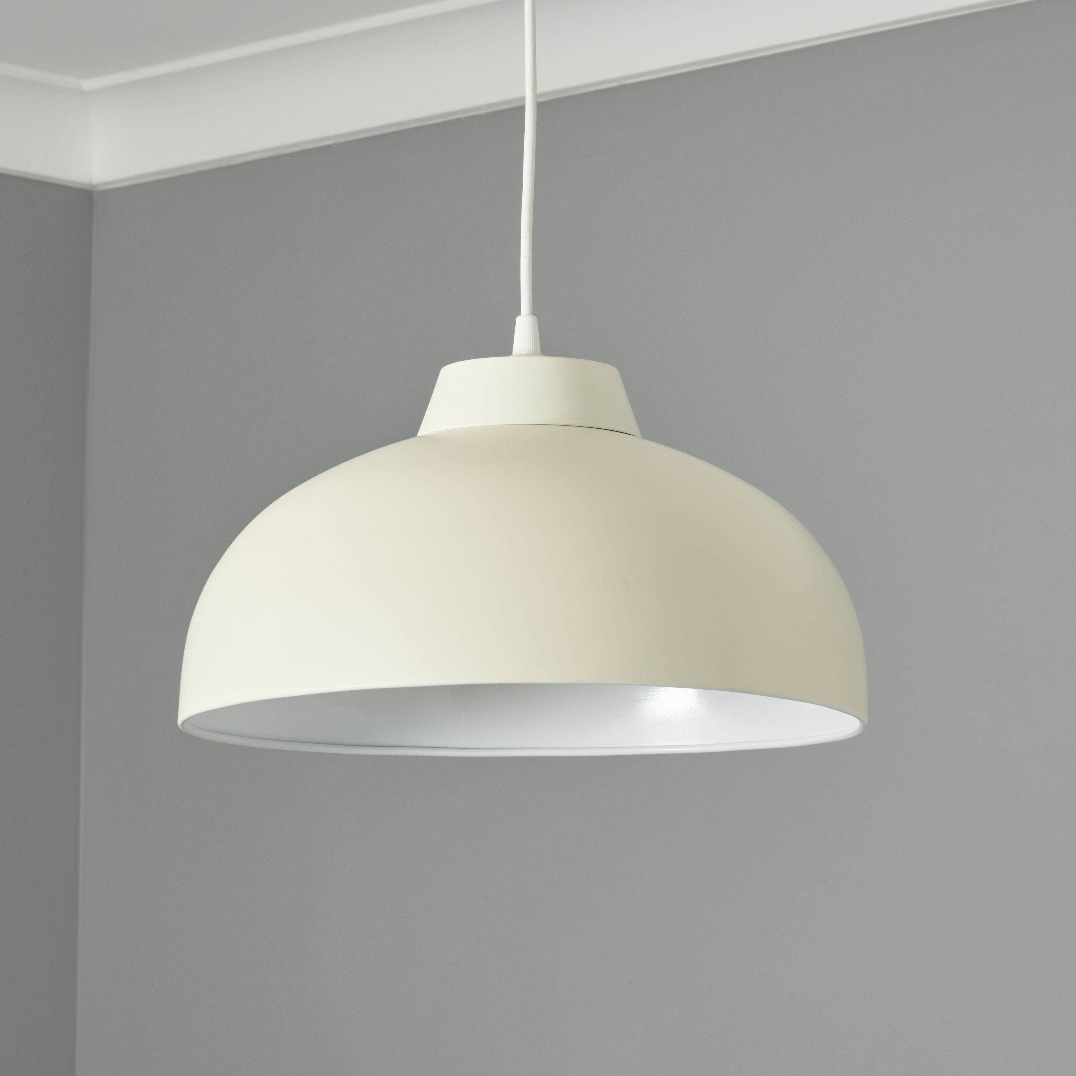 Nuevo Metal Diner Easy Fit Ivory 