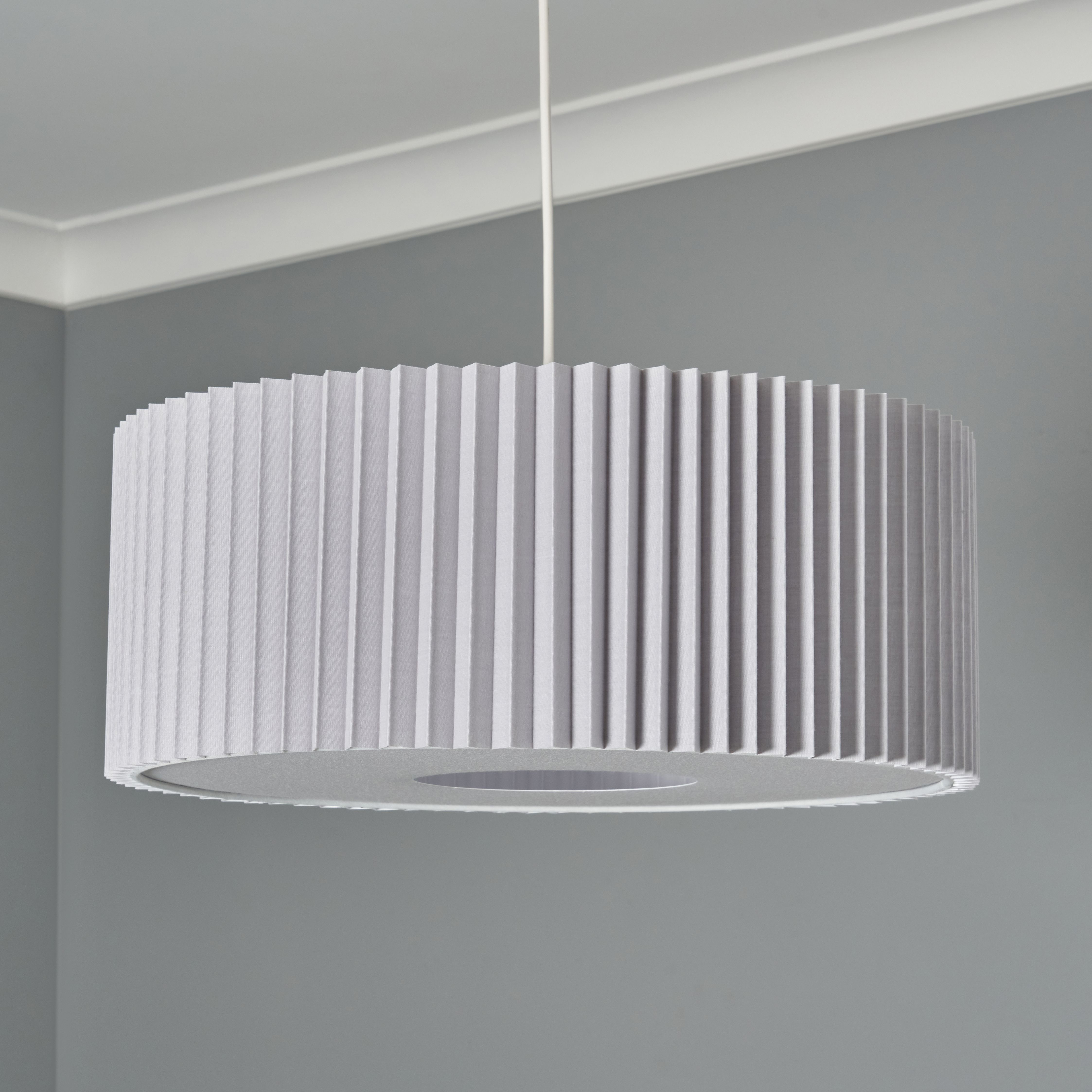 Lagoa Knife Pleated Easy Fit Shade Grey