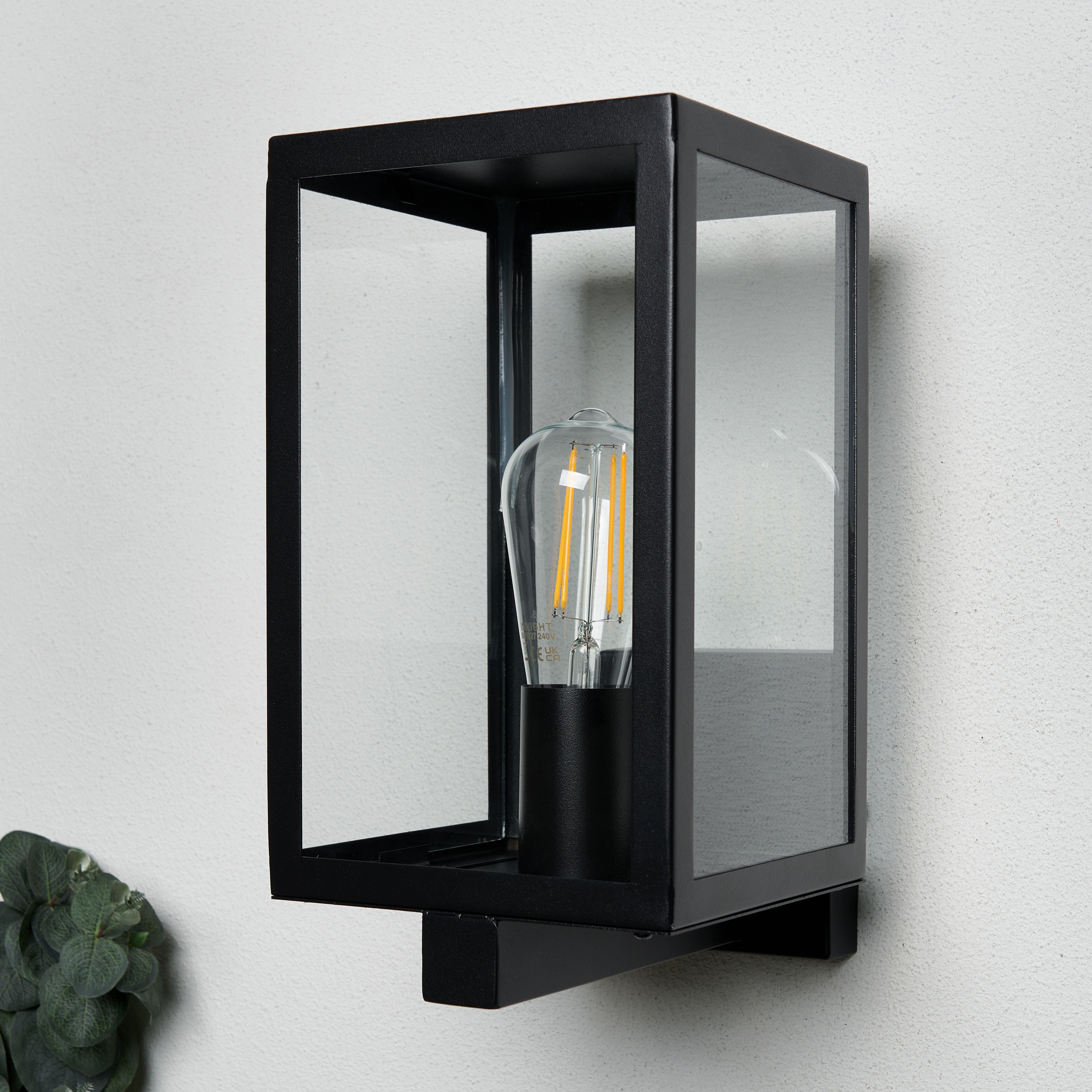 Coron Outdoor Wall Lantern