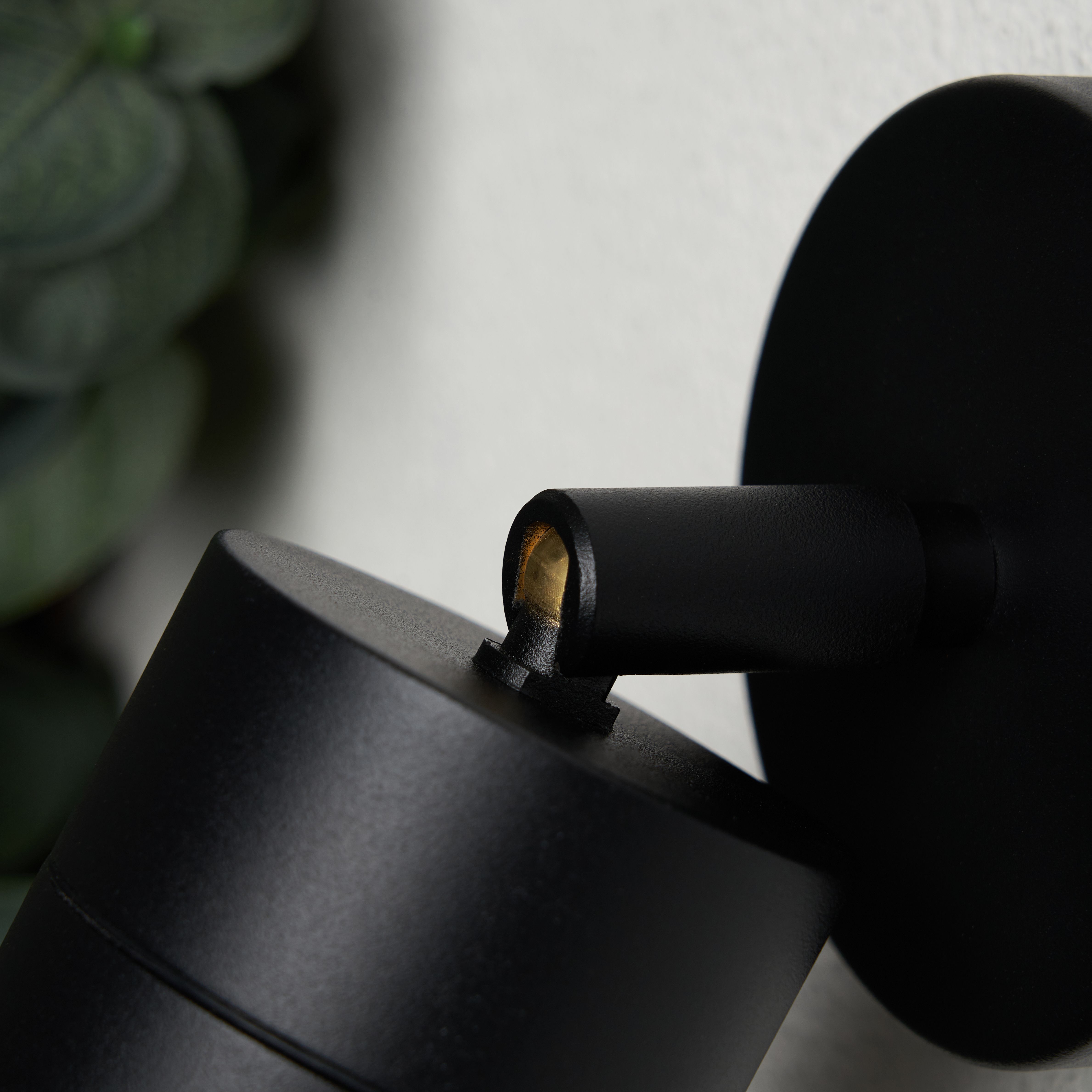 Leto 1 Light Wall Lamp Without Lamps