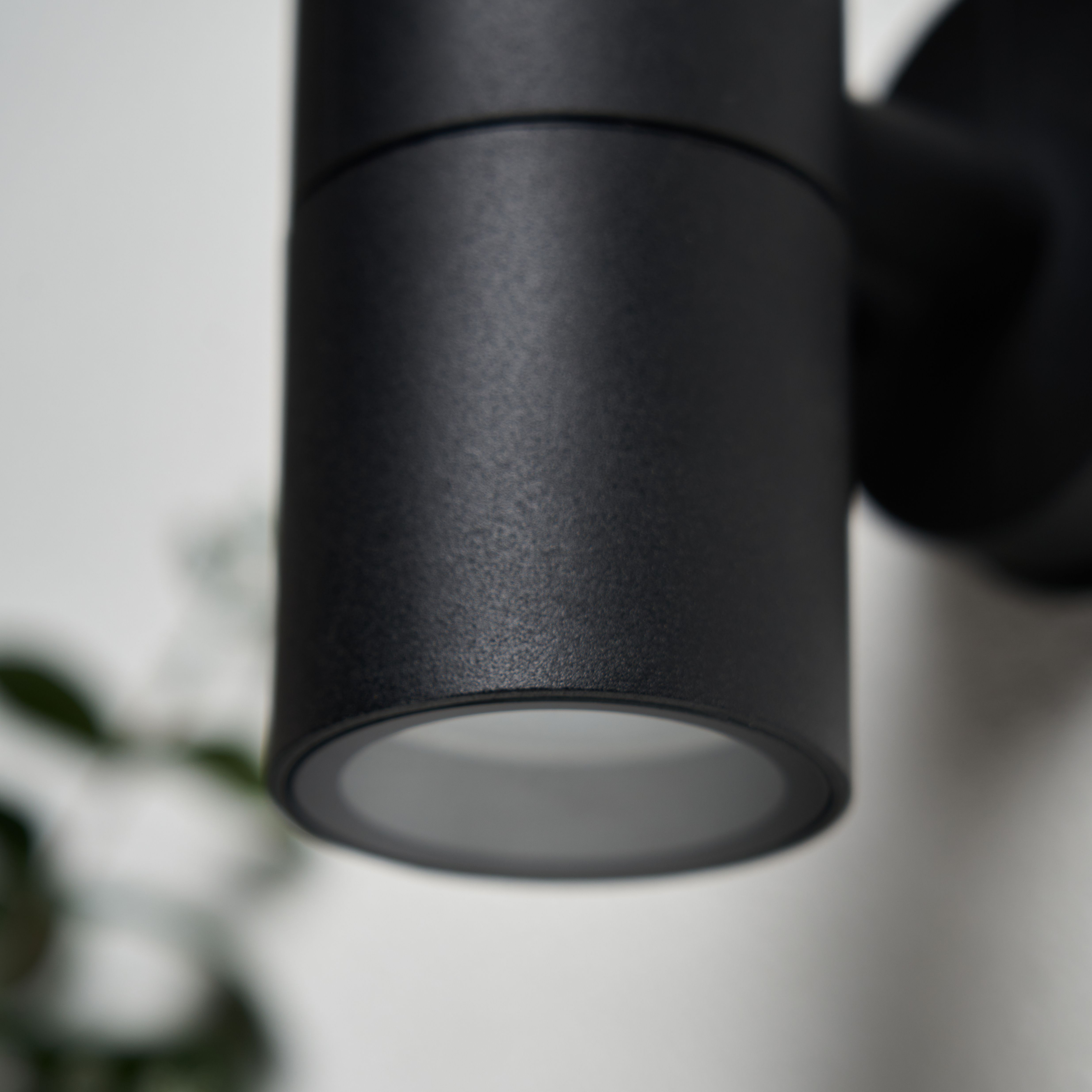 Leto Carbon Fibre Down Wall Light Gu10 Black