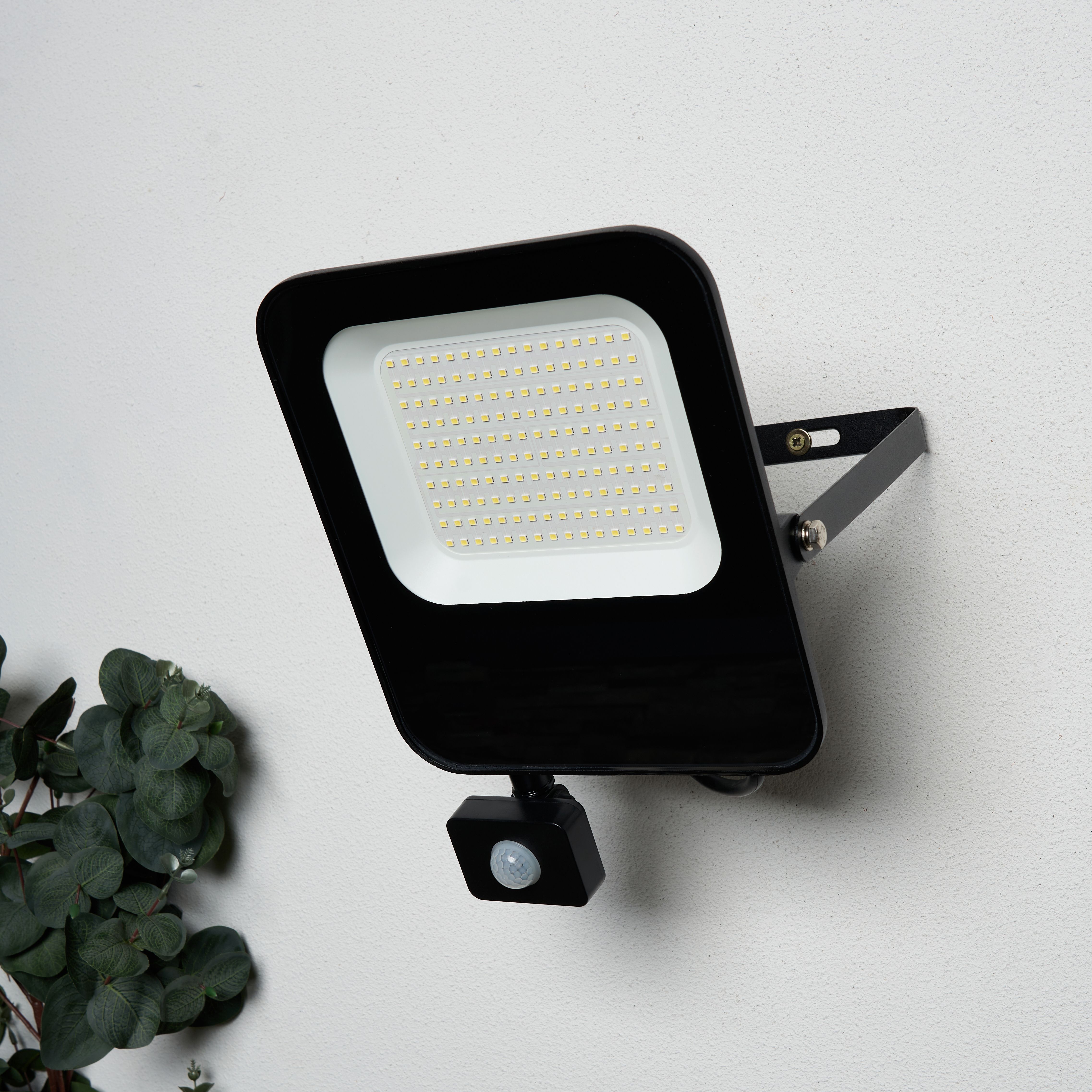 Posta 100W LED Flood Light
