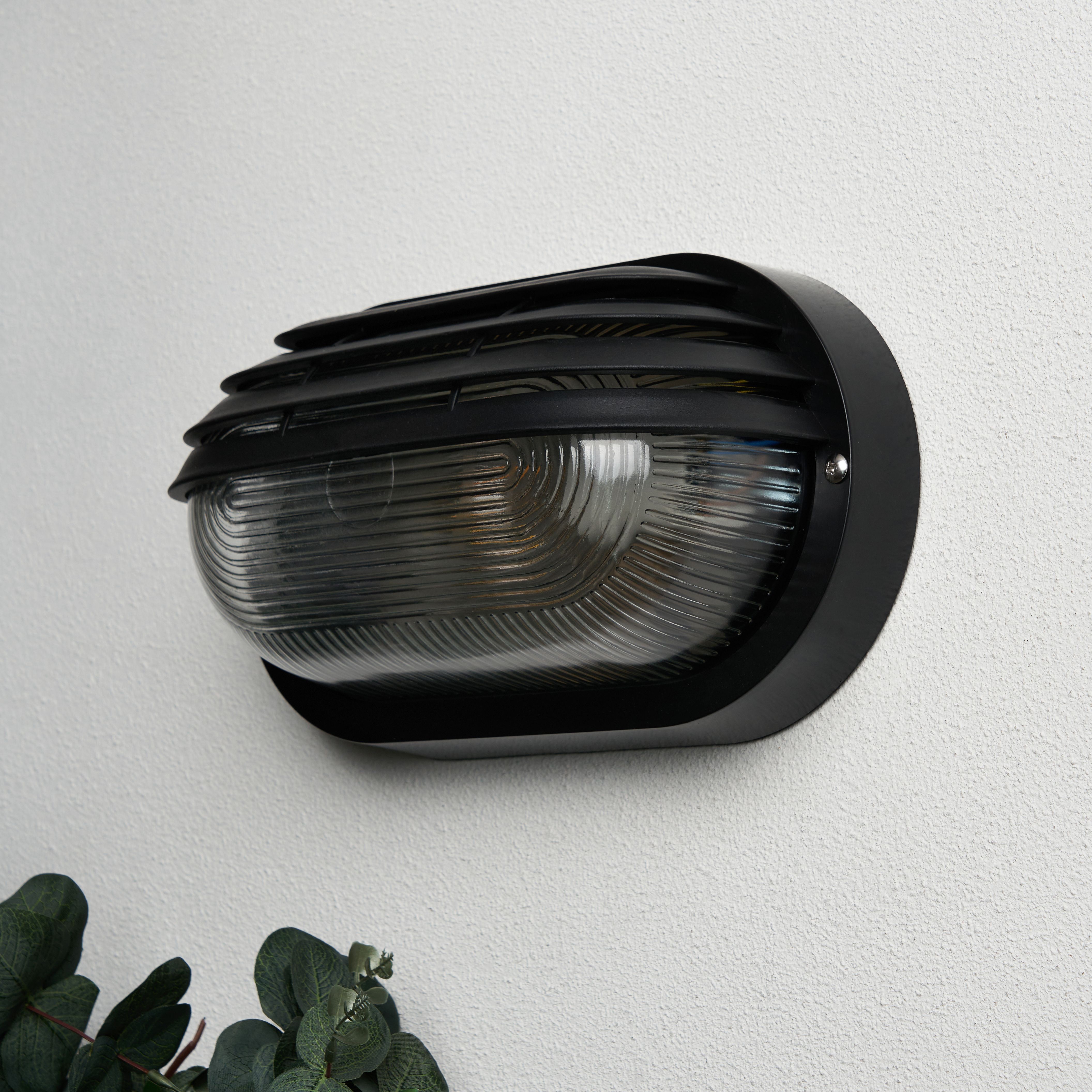 Arbon Oval E27 Eyelid Bulk Black